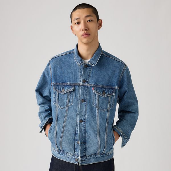 Relaxed Type III Trucker Jacket — Washed Away T - Blue