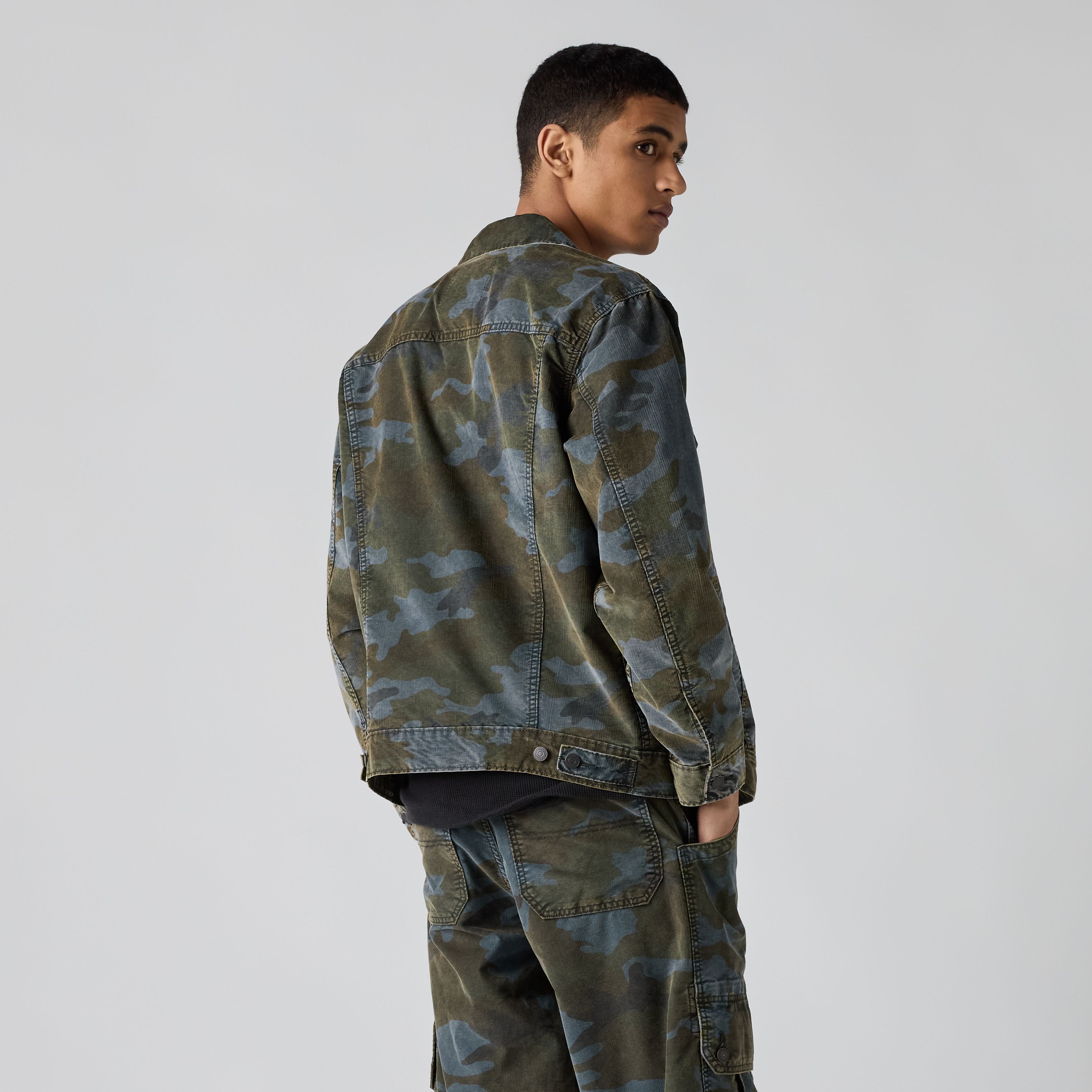 Relaxed Trucker Jacket 4