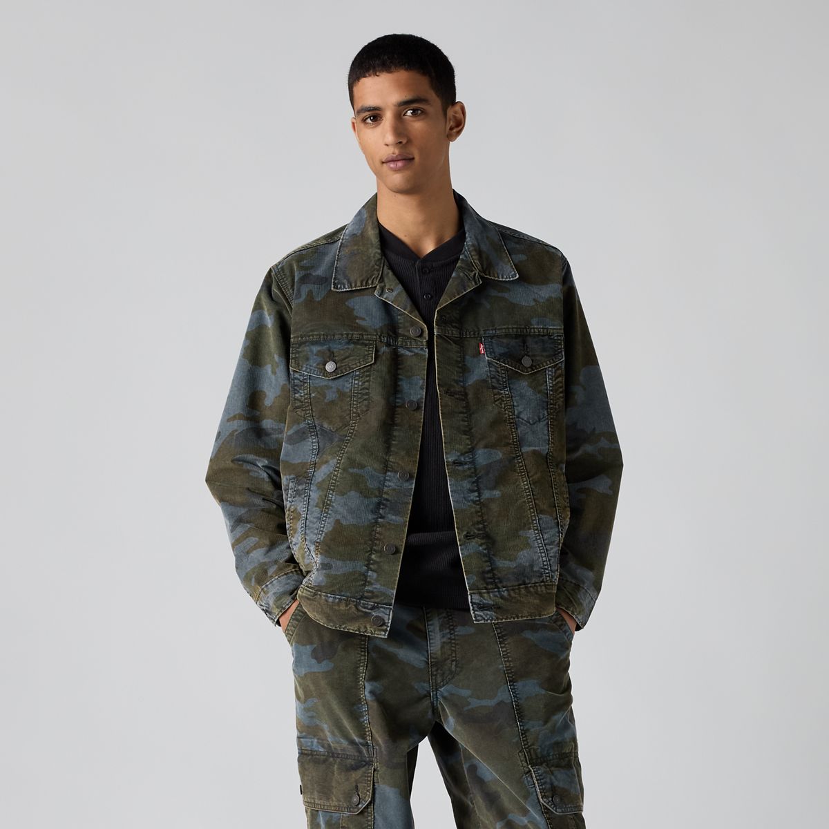 Relaxed Type III Trucker Jacket — Brady Camo Multi Teal - Grey