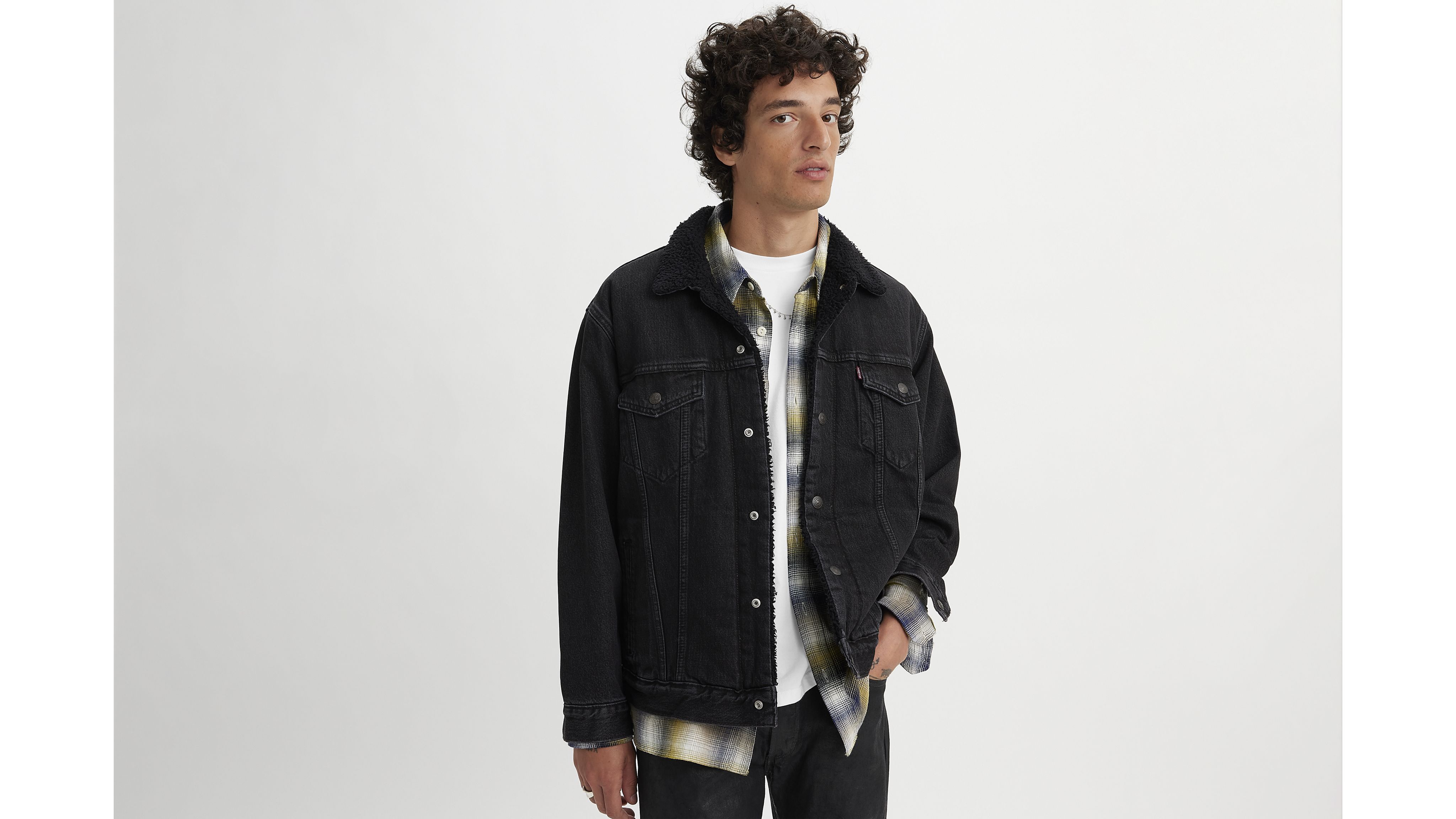 Relaxed Fit Sherpa Trucker Jacket 1