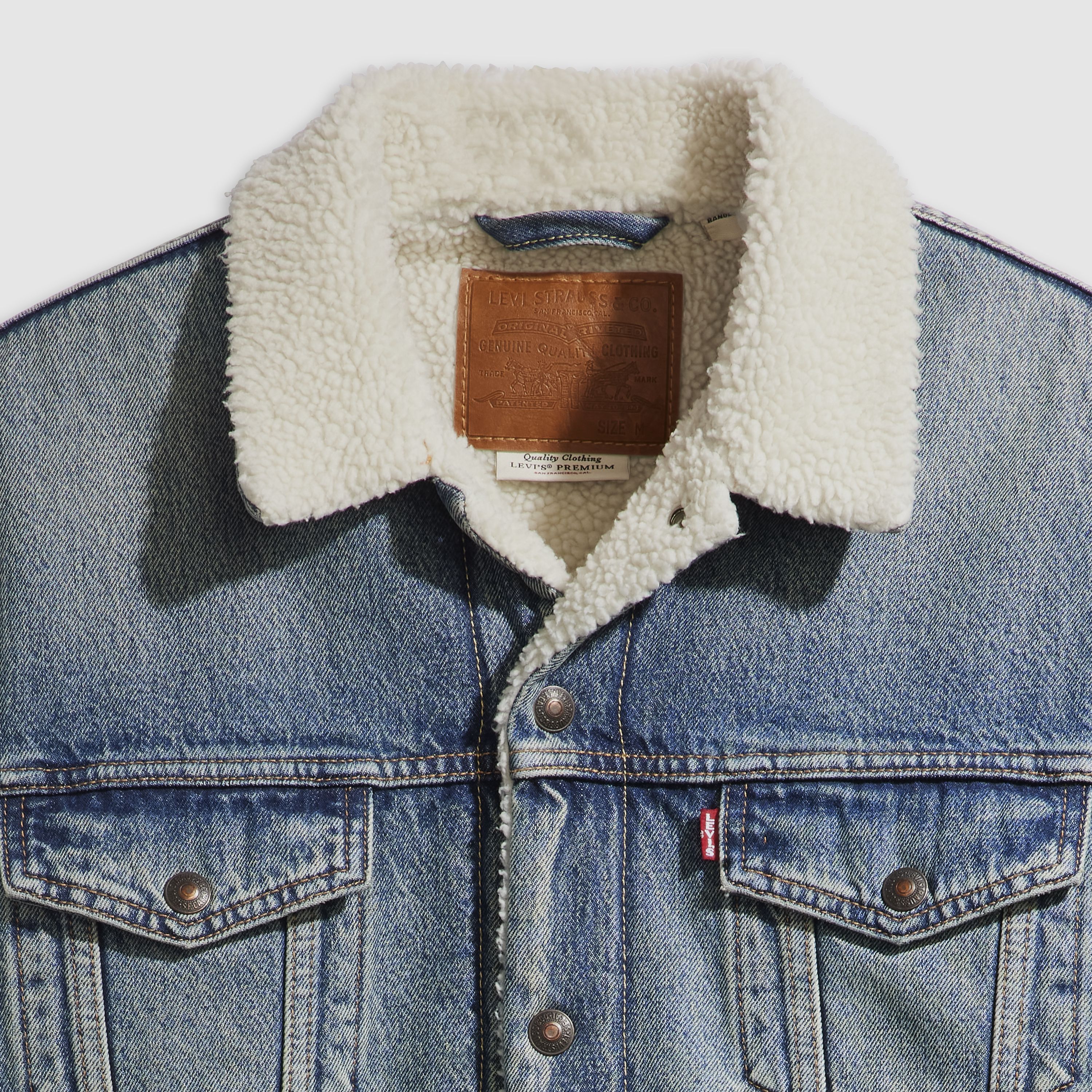 Relaxed Fit Sherpa Trucker Jacket - Medium Wash | Levi's® US