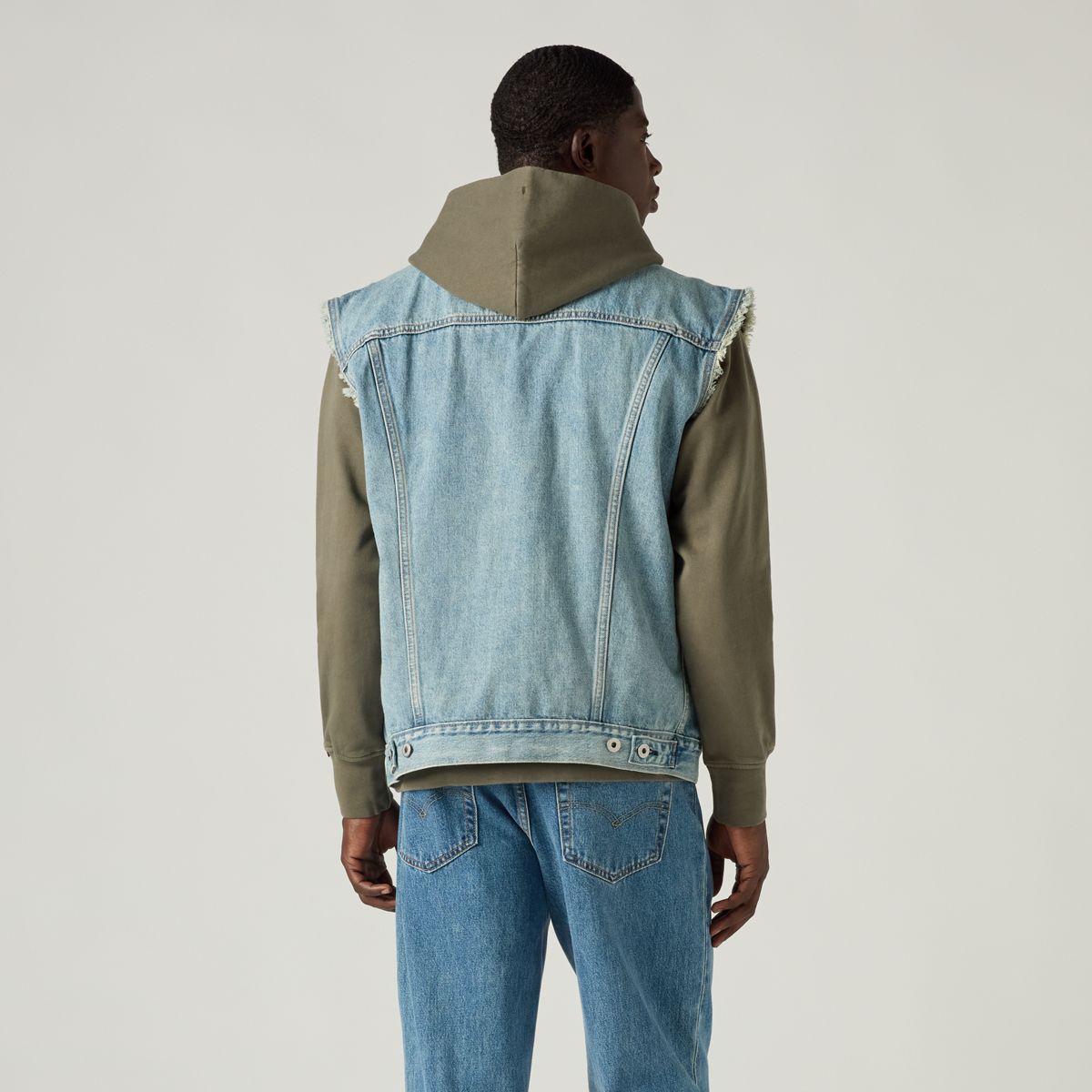 Relaxed Trucker Vest — Kentucky Blue - Medium Wash