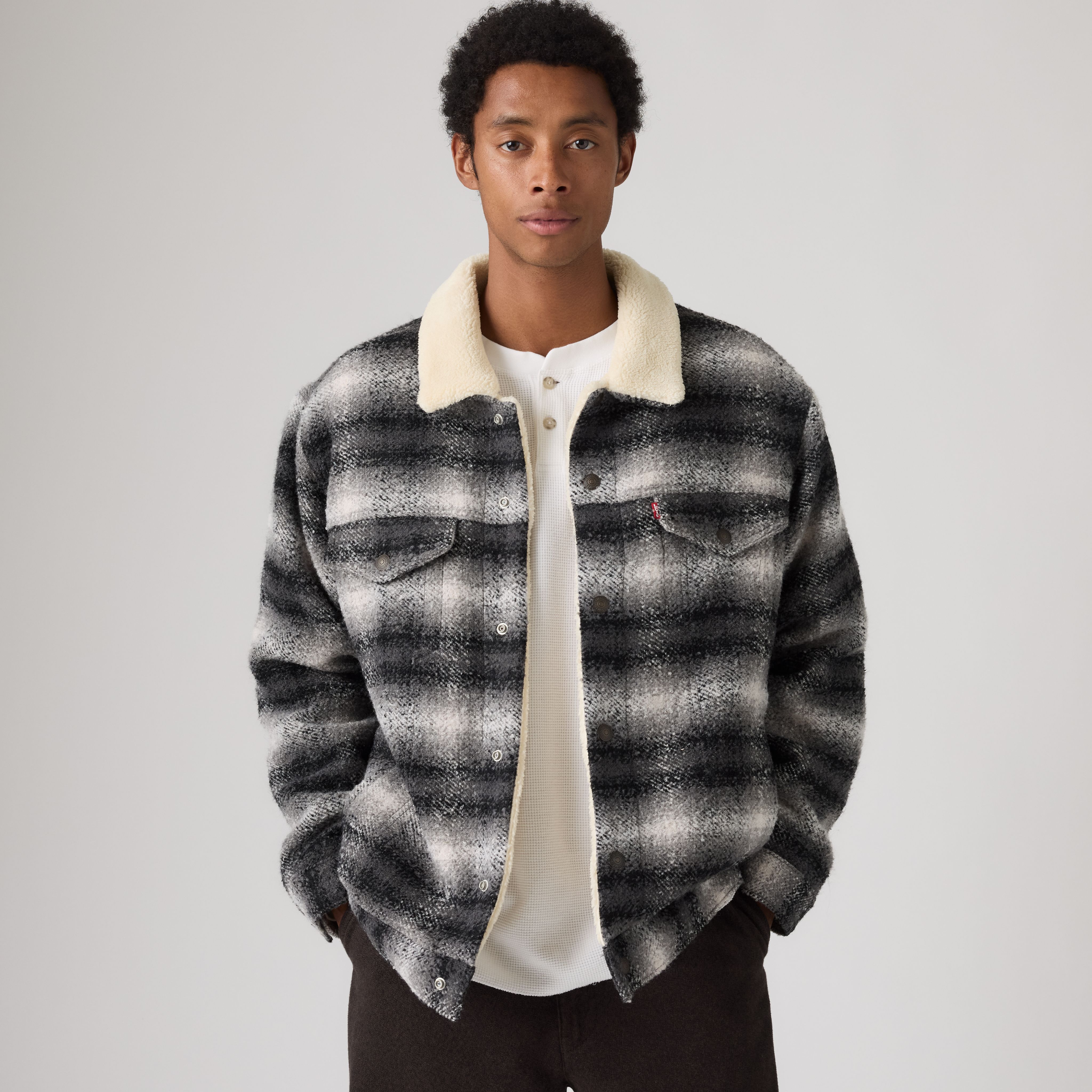 Relaxed Fit Trucker Jacket 1