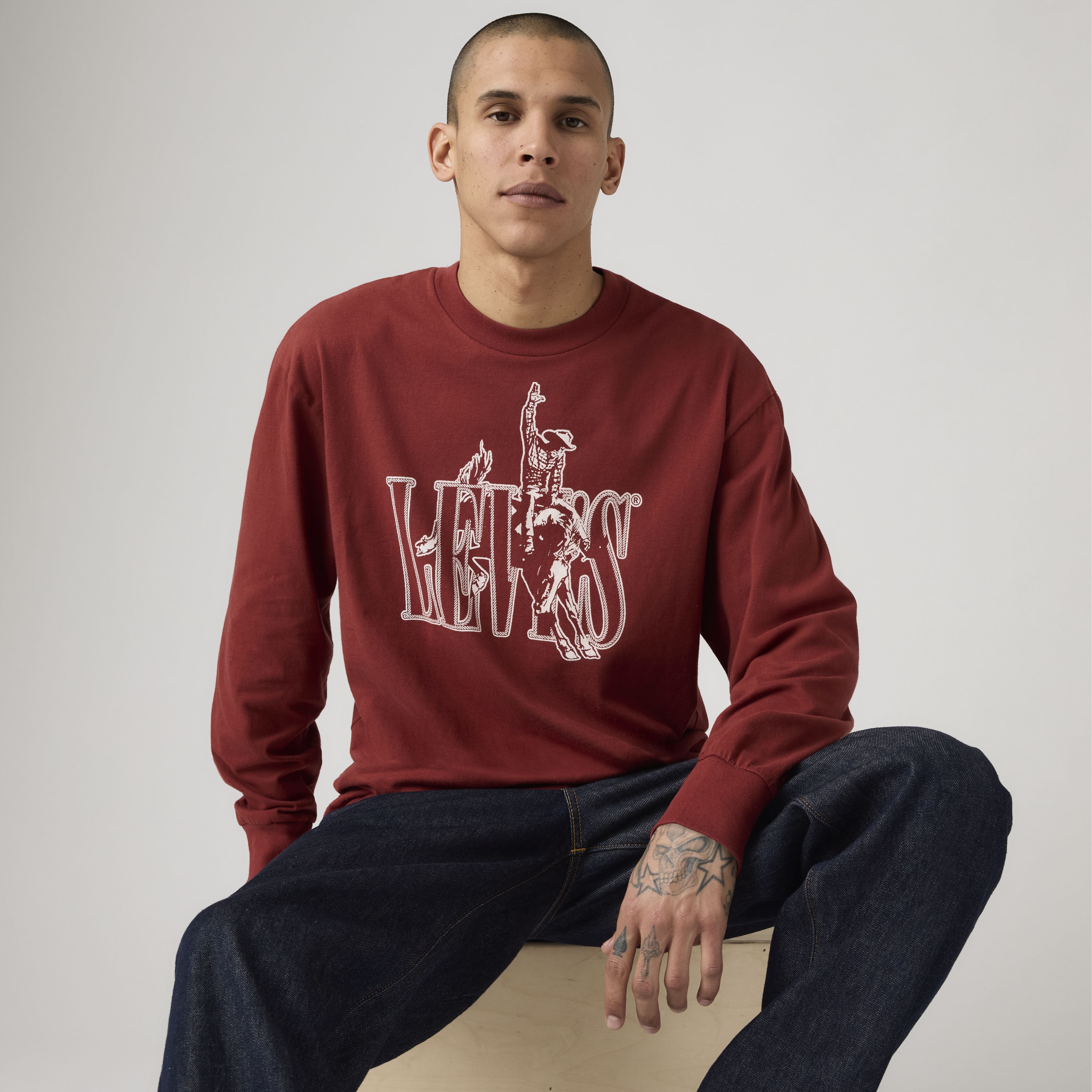 Long-Sleeve Graphic Authentic T-Shirt 1