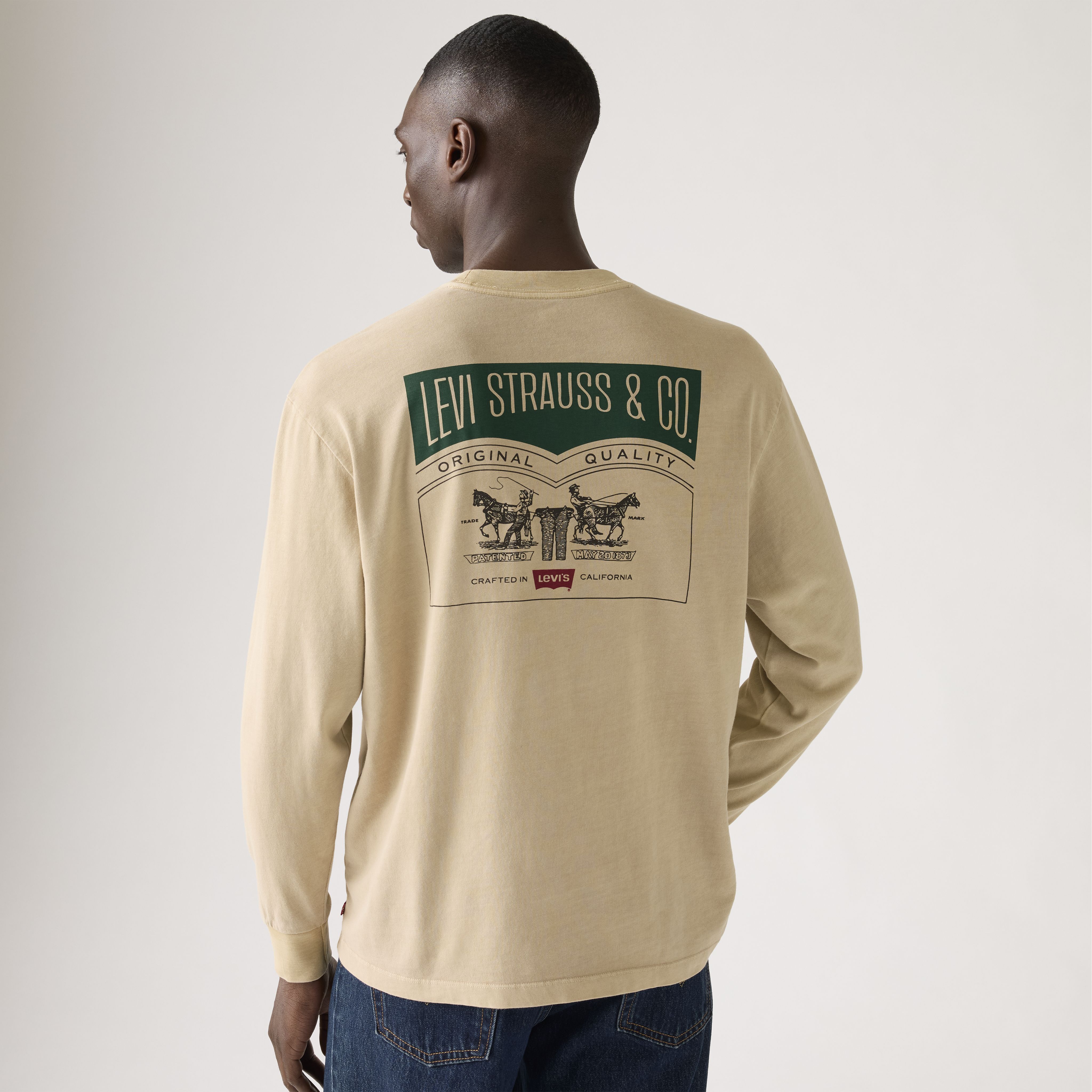 Long Sleeve Graphic Authentic Tee 1