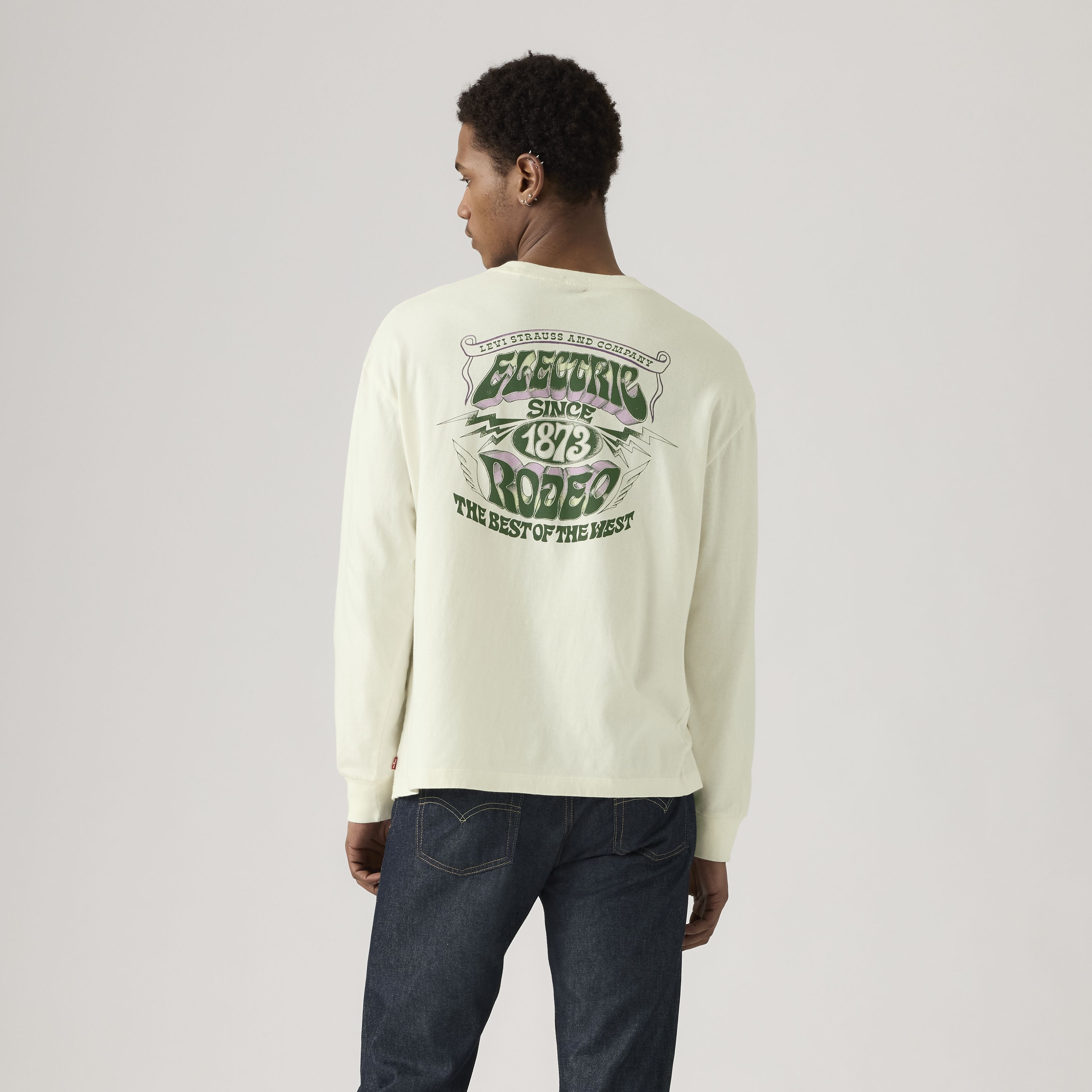 Long-Sleeve Graphic Authentic T-Shirt 4