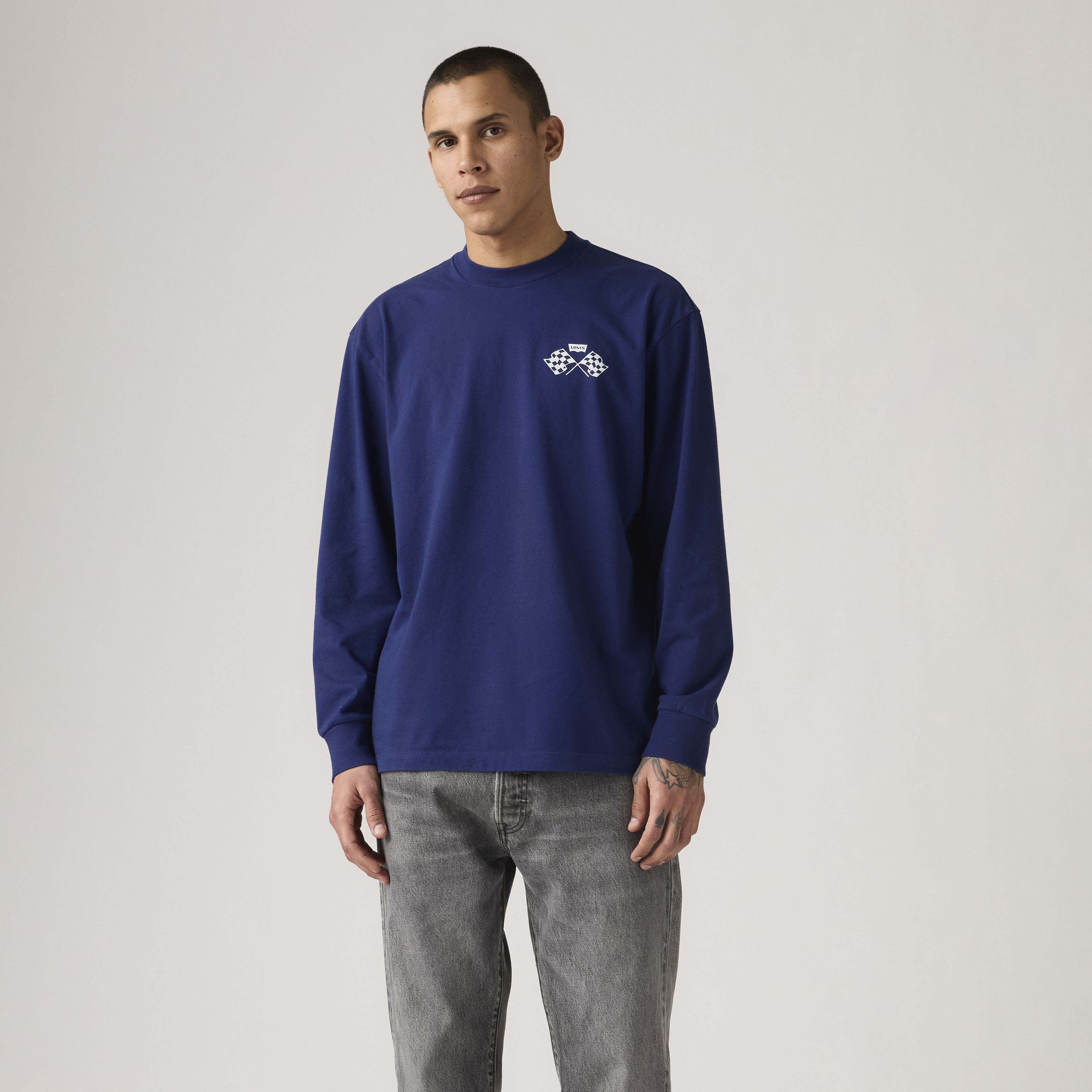 Long-Sleeve Graphic Authentic T-Shirt 3