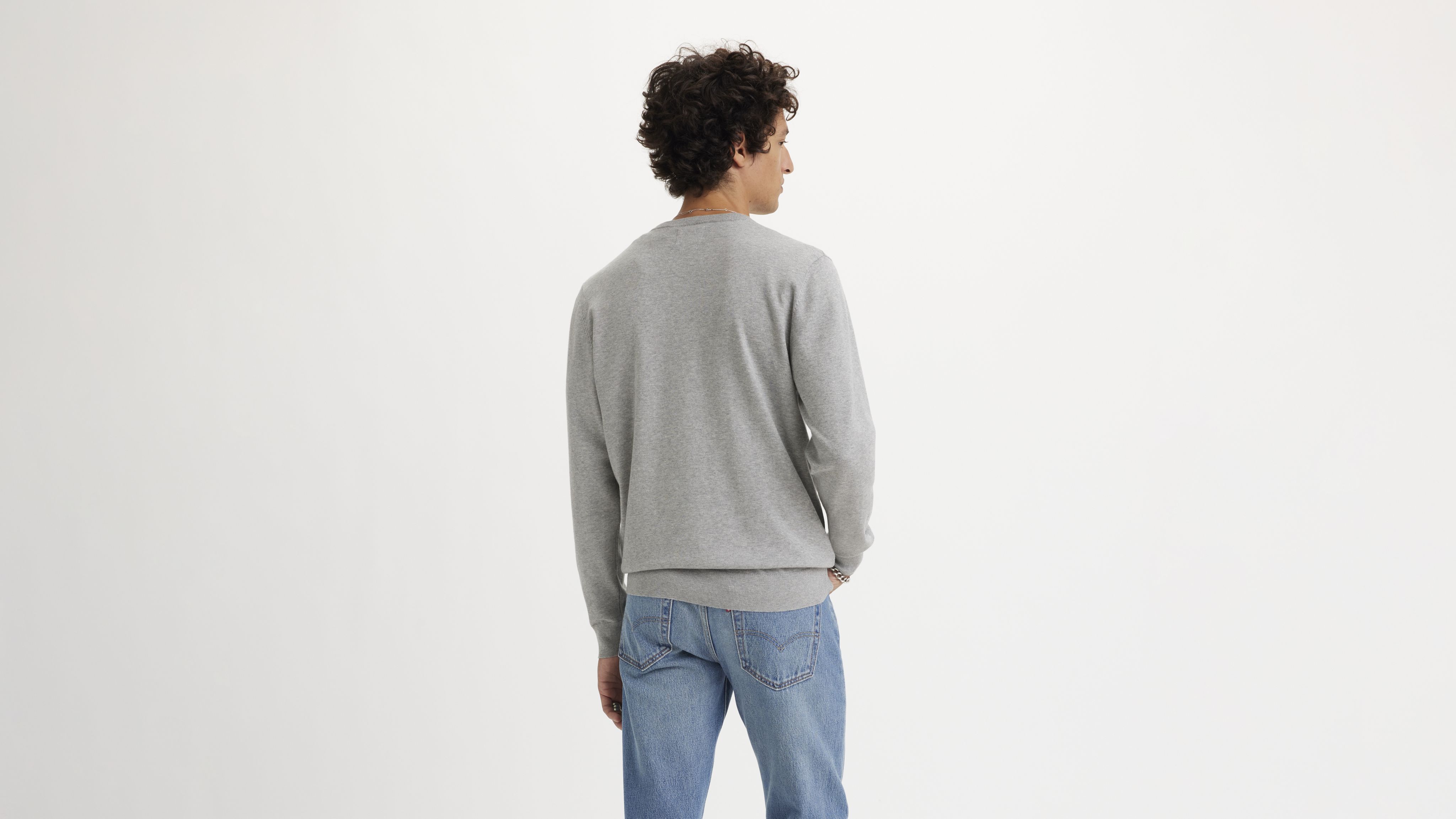Lightweight Housemark Sweater 3