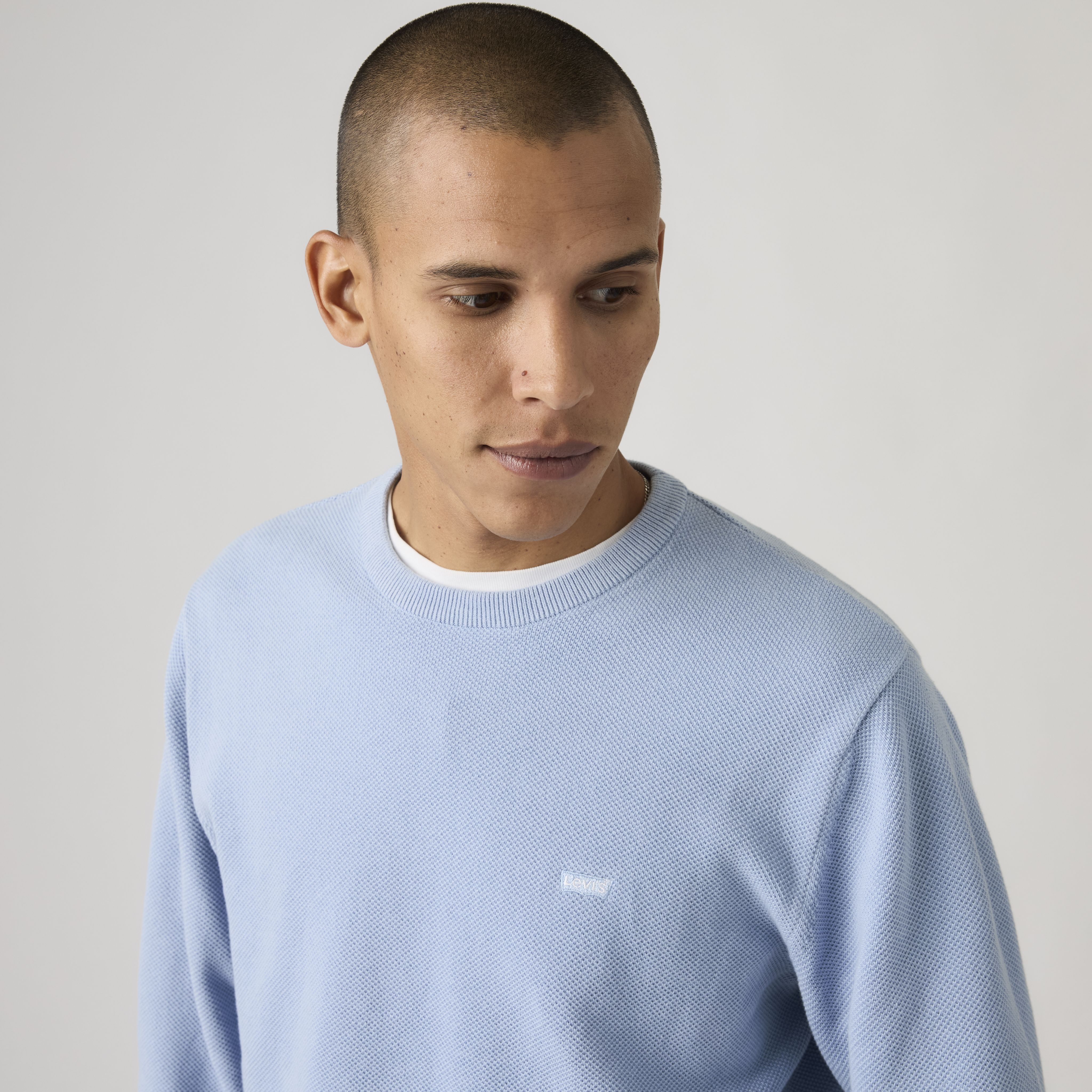 Lightweight Housemark Sweater 2
