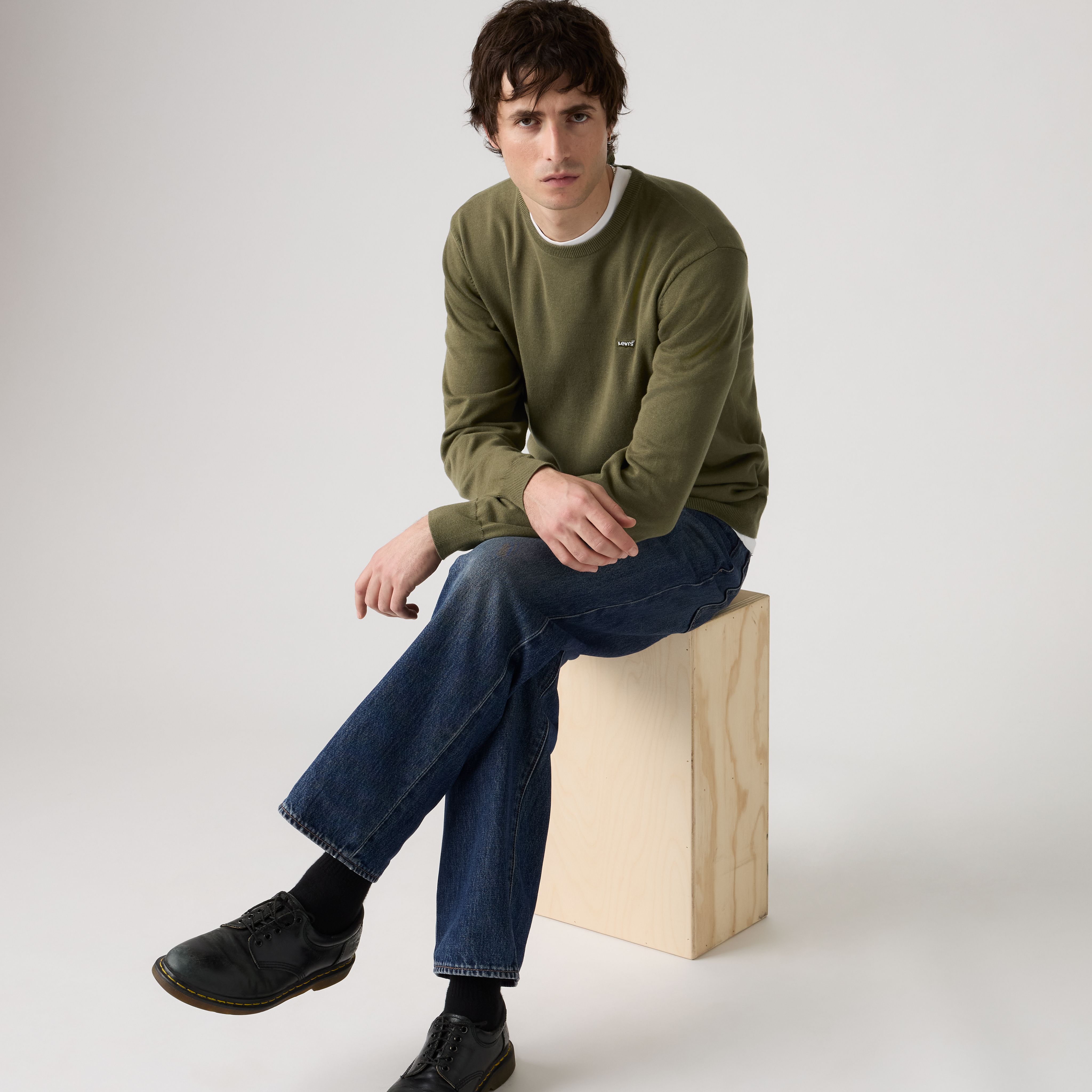 Lightweight Housemark Sweater 2