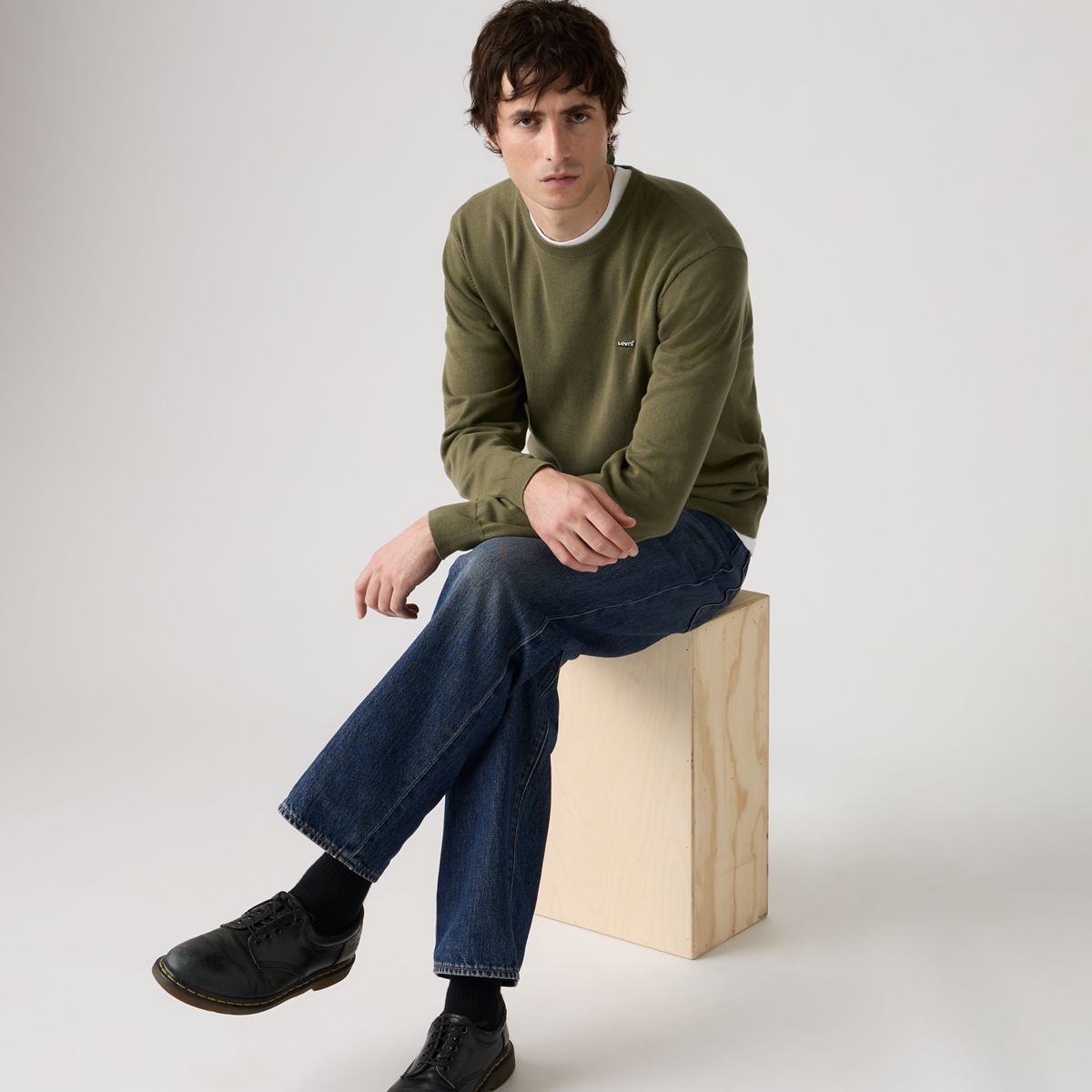 Lightweight Housemark Sweater — Ivy Green - Green