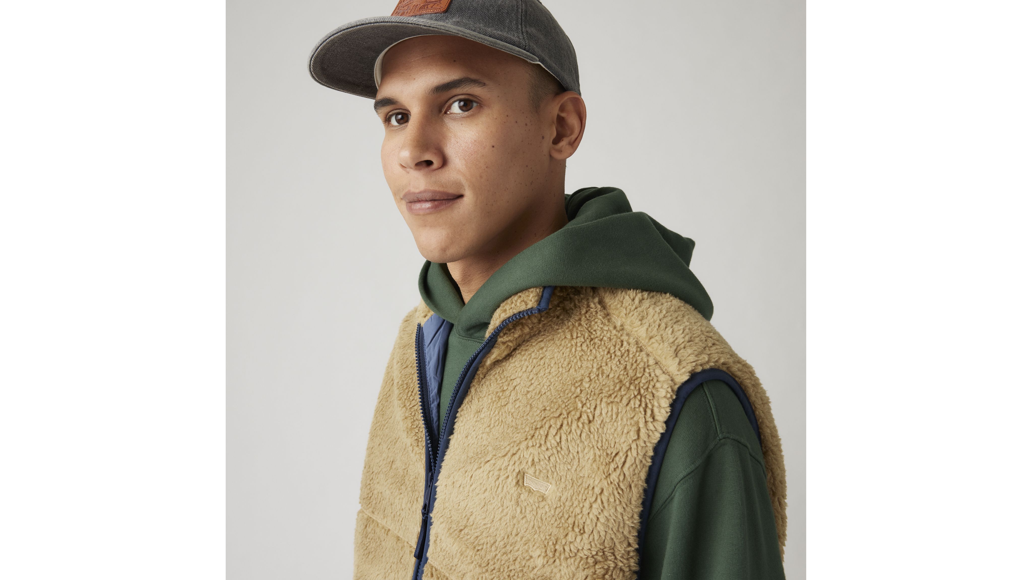 Summit Sherpa Vest 2