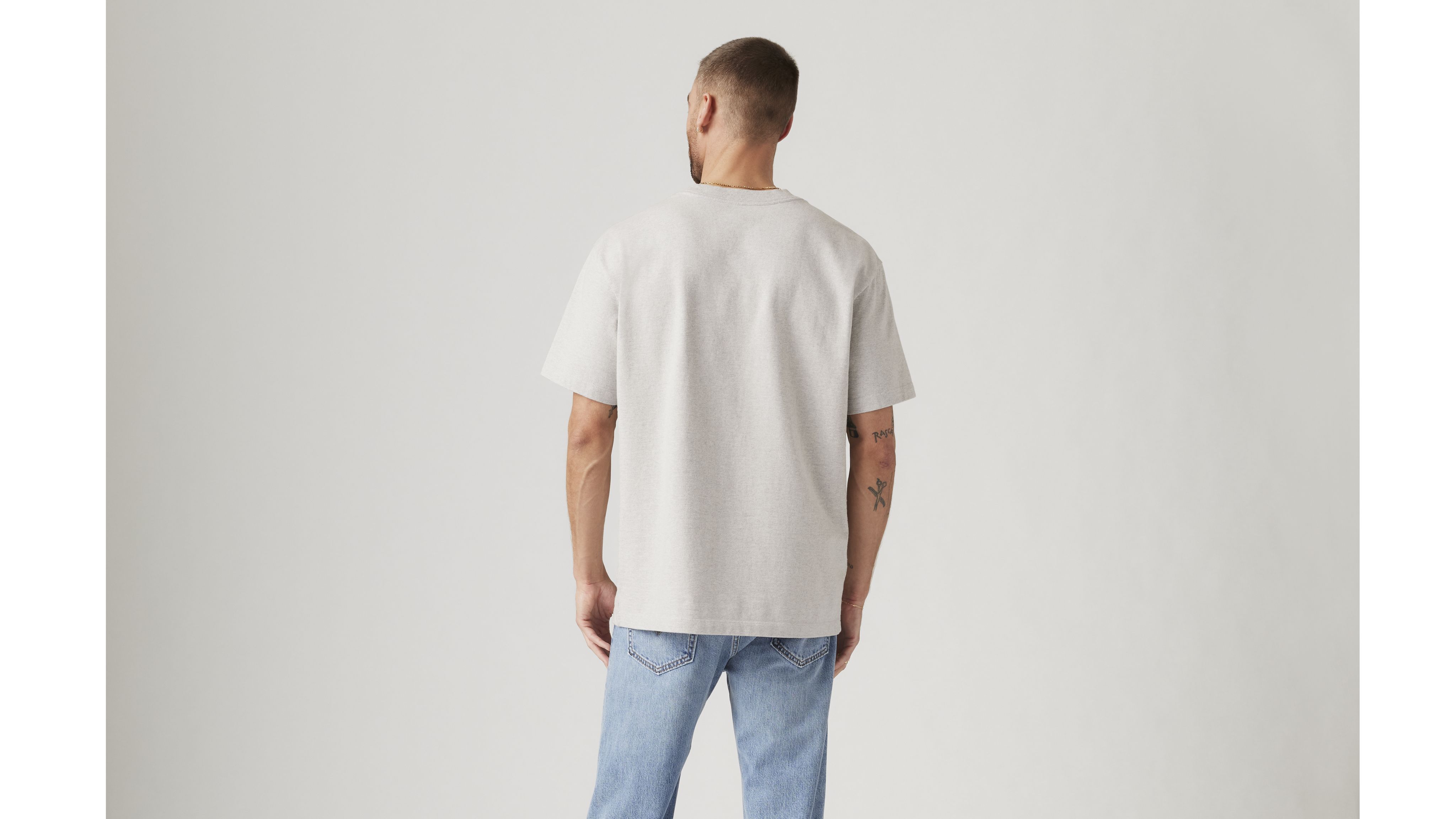 Heavyweight Pocket T-Shirt 4