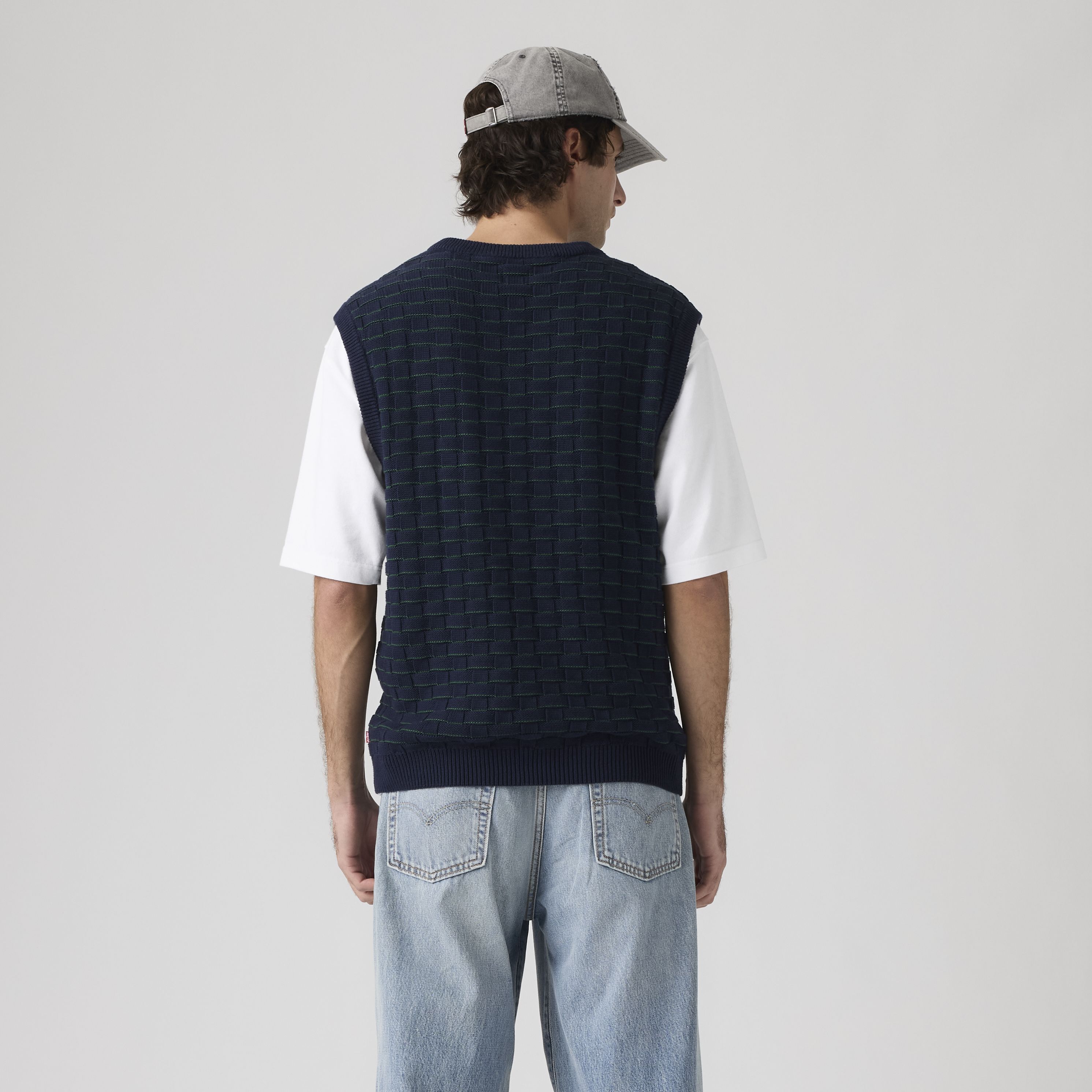 Skyline Sweater Vest 4