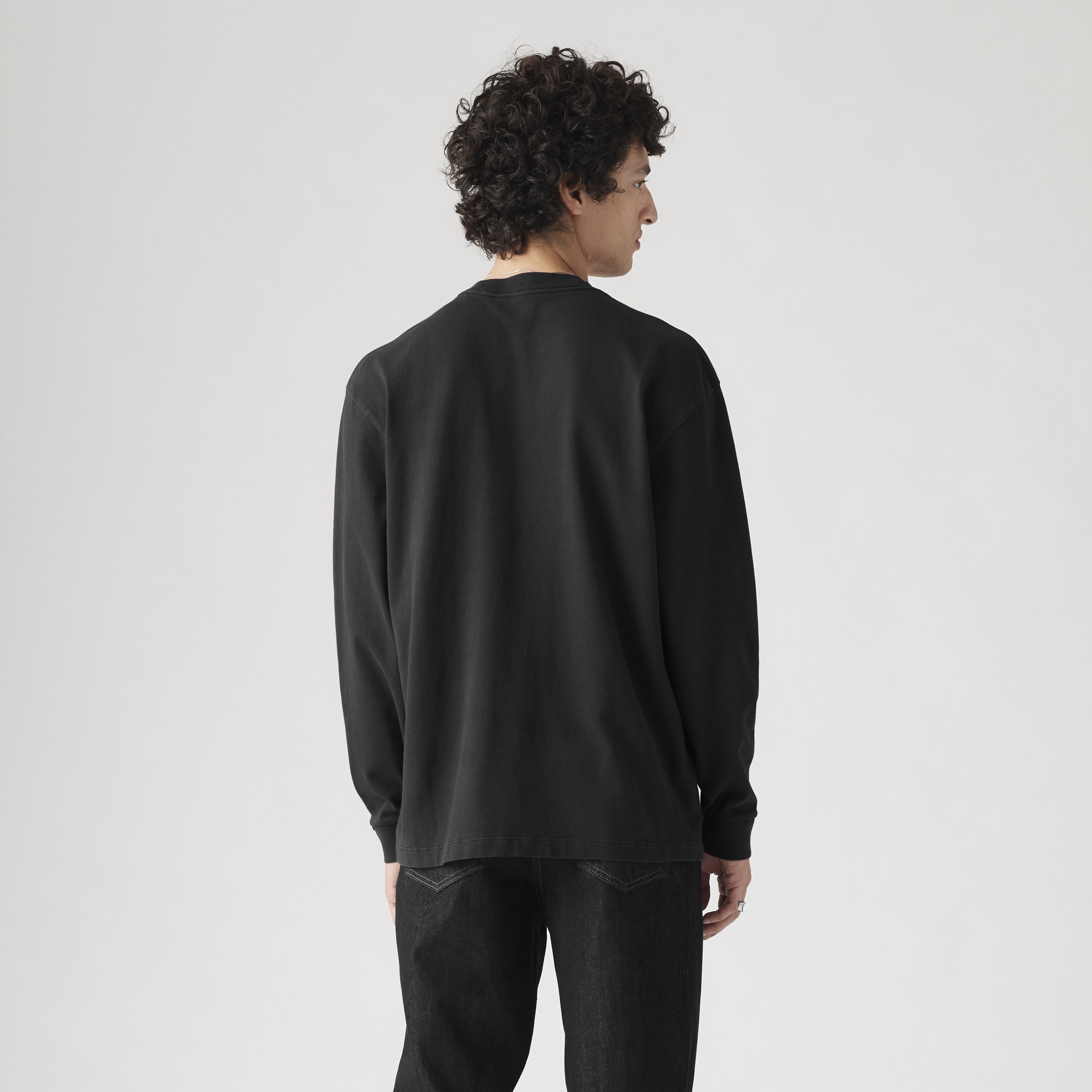 Long Sleeve Authentic Pocket T-shirt - Black | Levi's® US