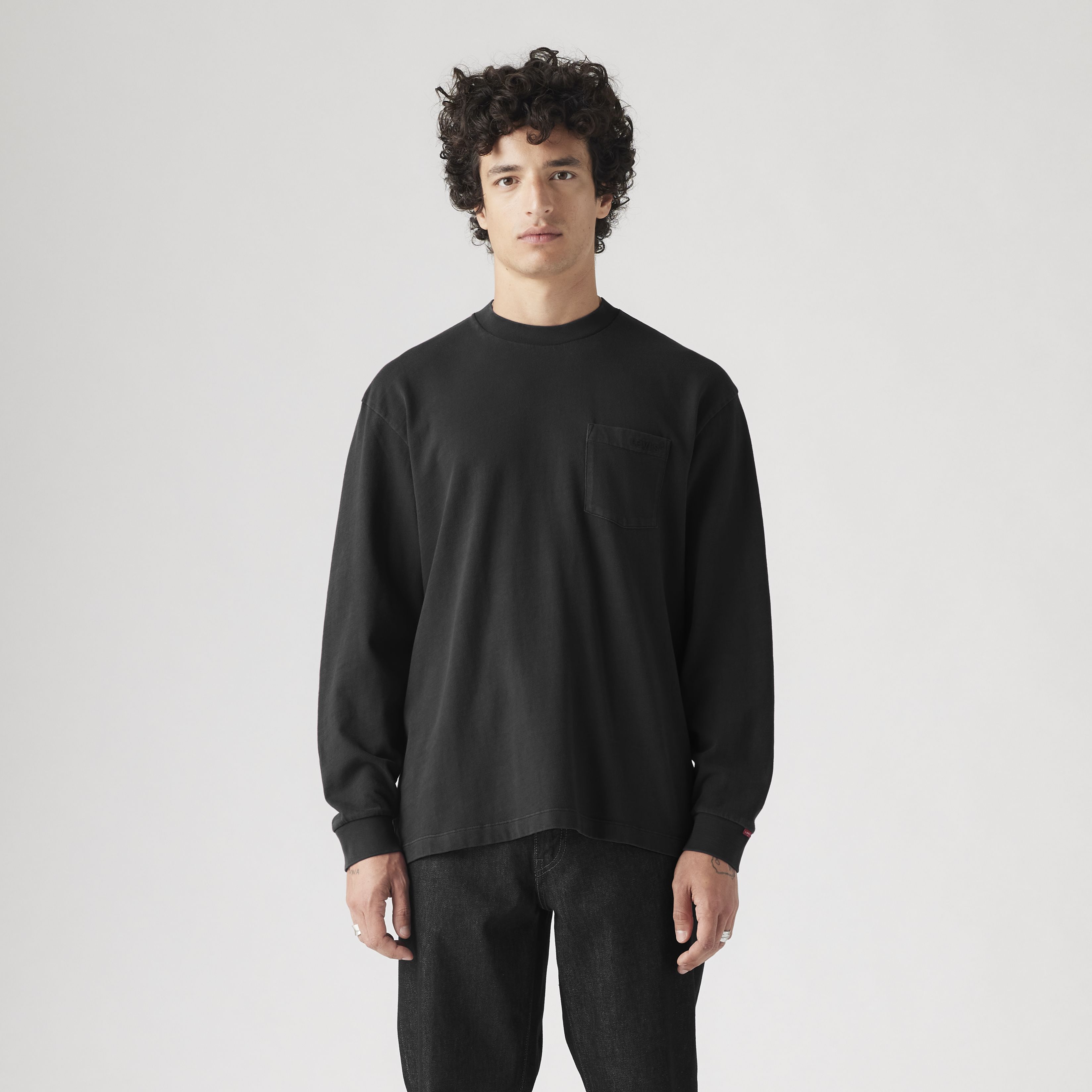 Long Sleeve Authentic Pocket T-shirt - Black | Levi's® US