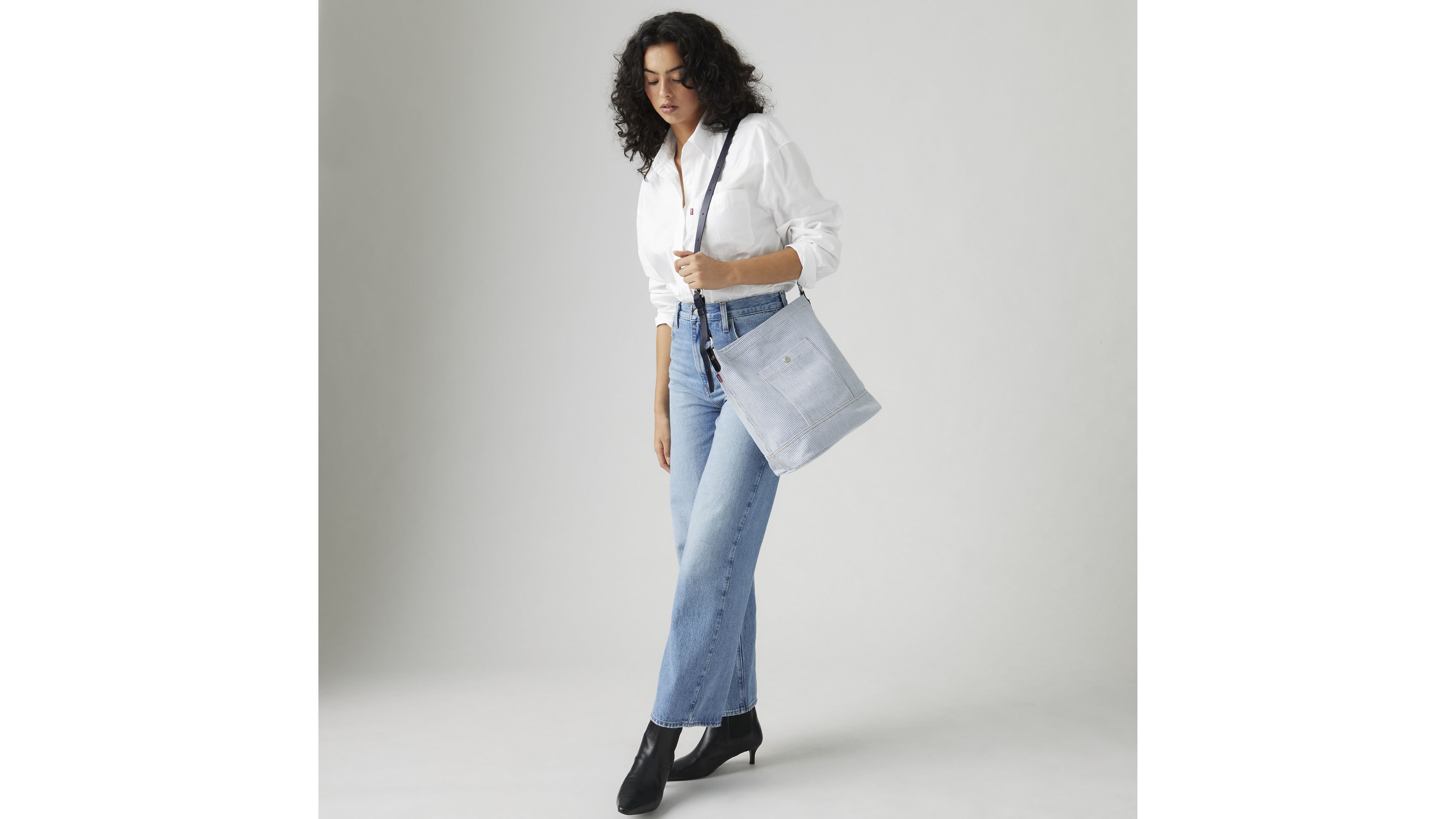 Heritage Bucket Bag 1