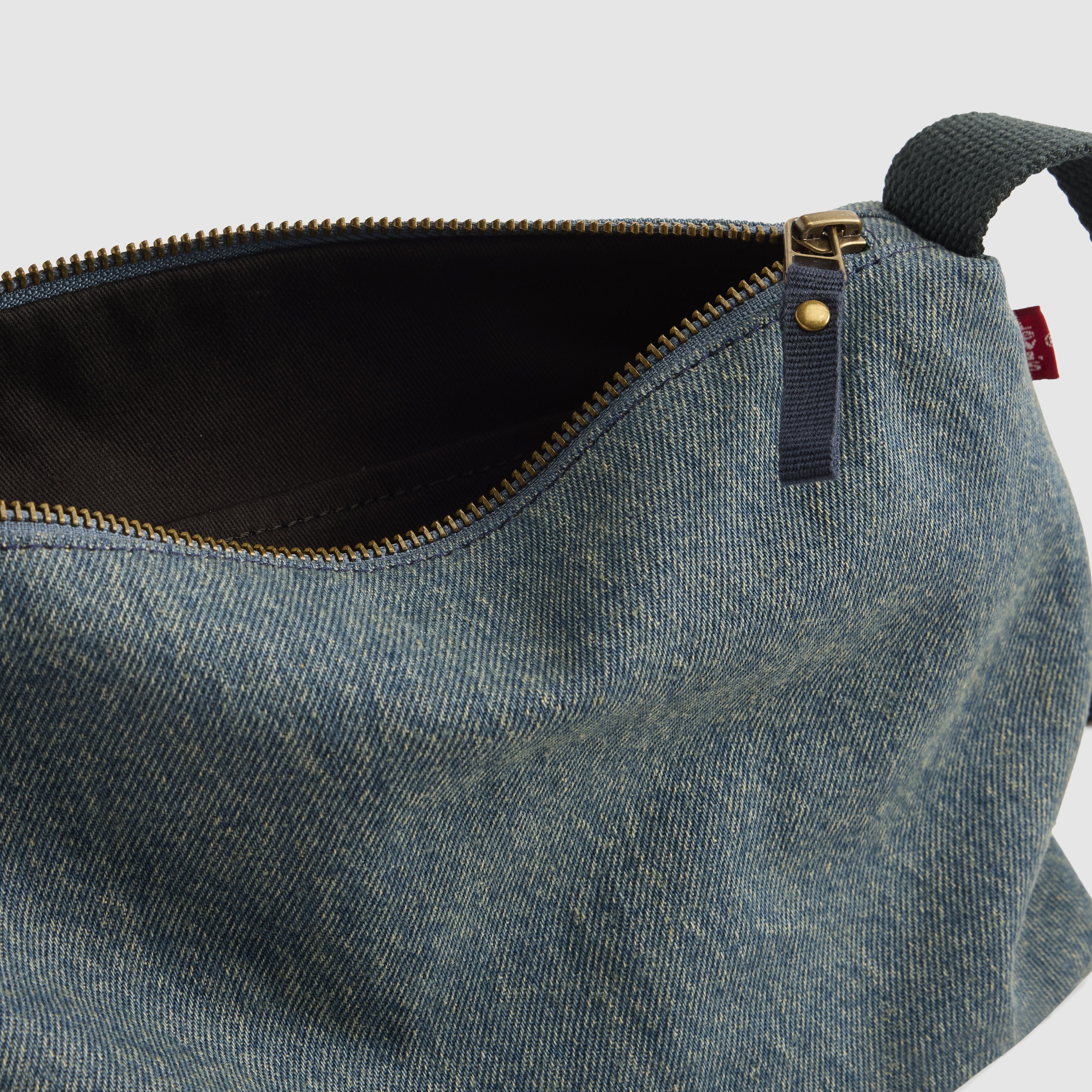 Bolso pequeño de hombro Levi's® Ali 5