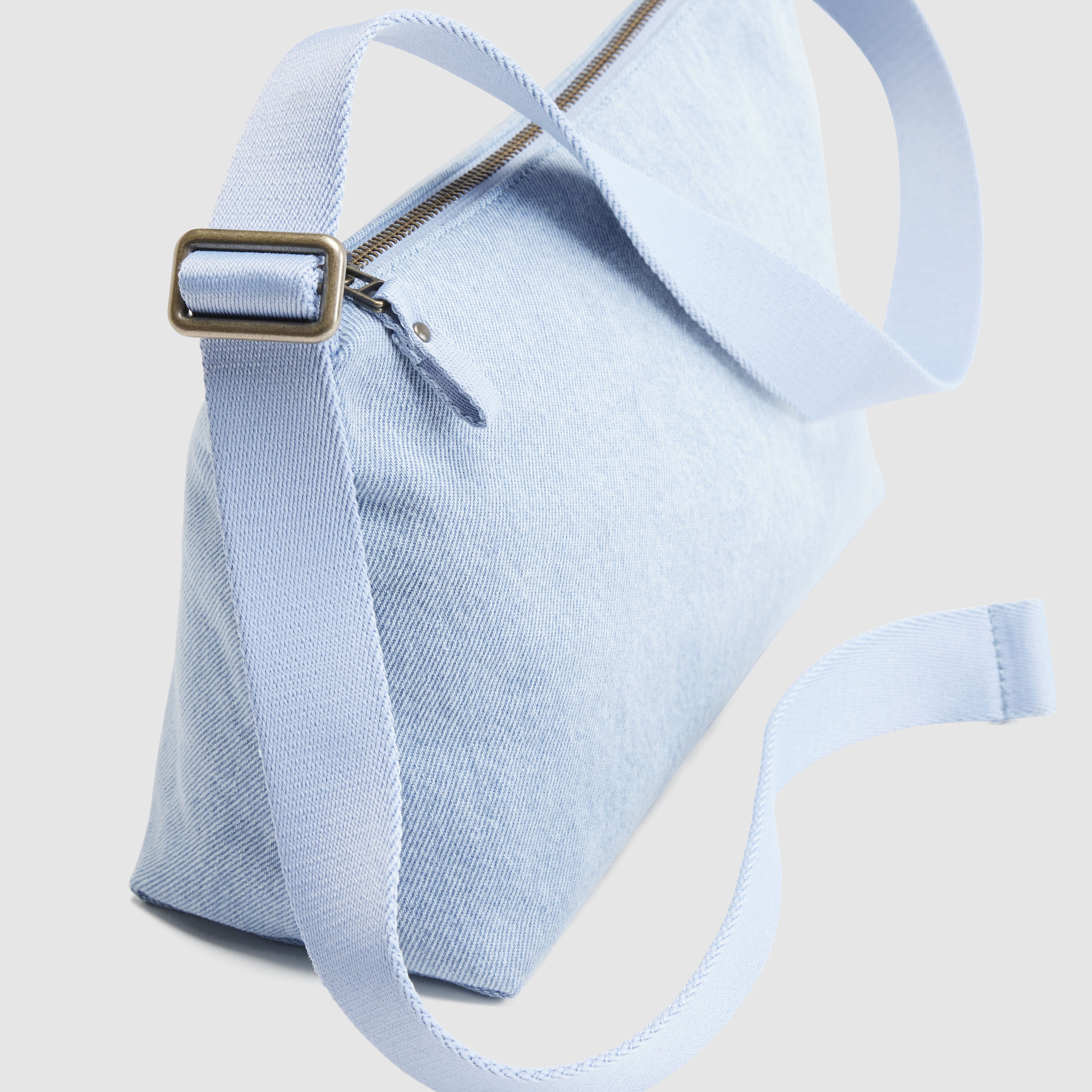 Ali Small Shoulder Bag 4