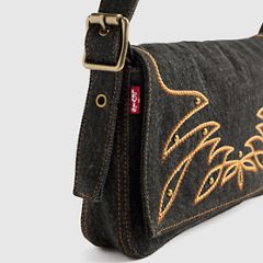 Brannan Shoulder Bag — Black Dark Wash - Black 4