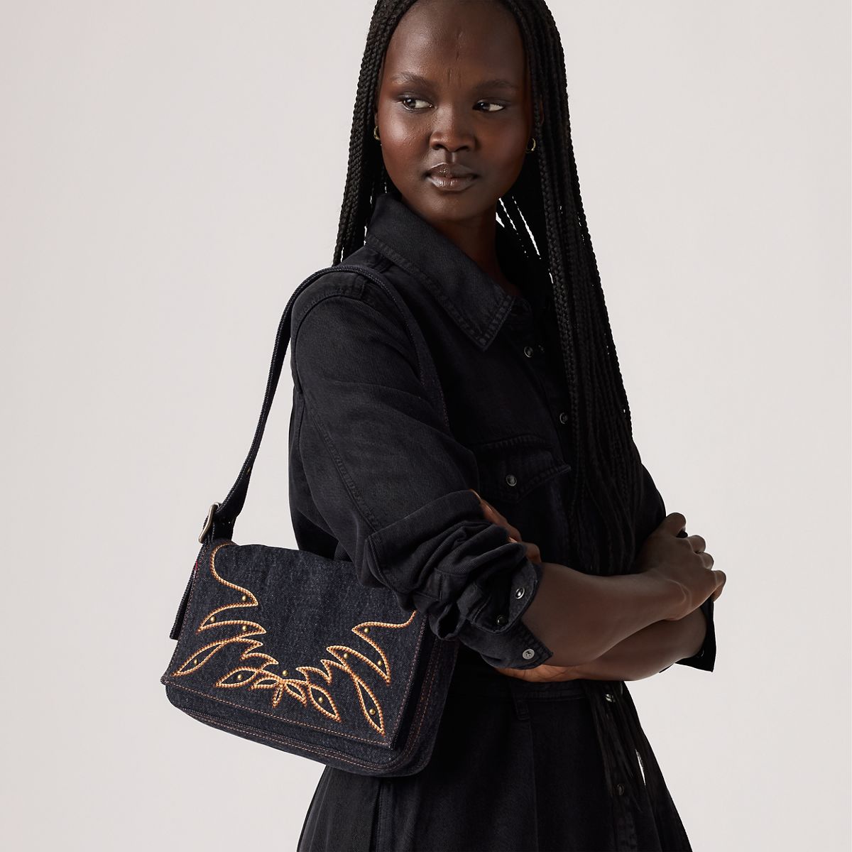 Brannan Shoulder Bag — Black Dark Wash - Black