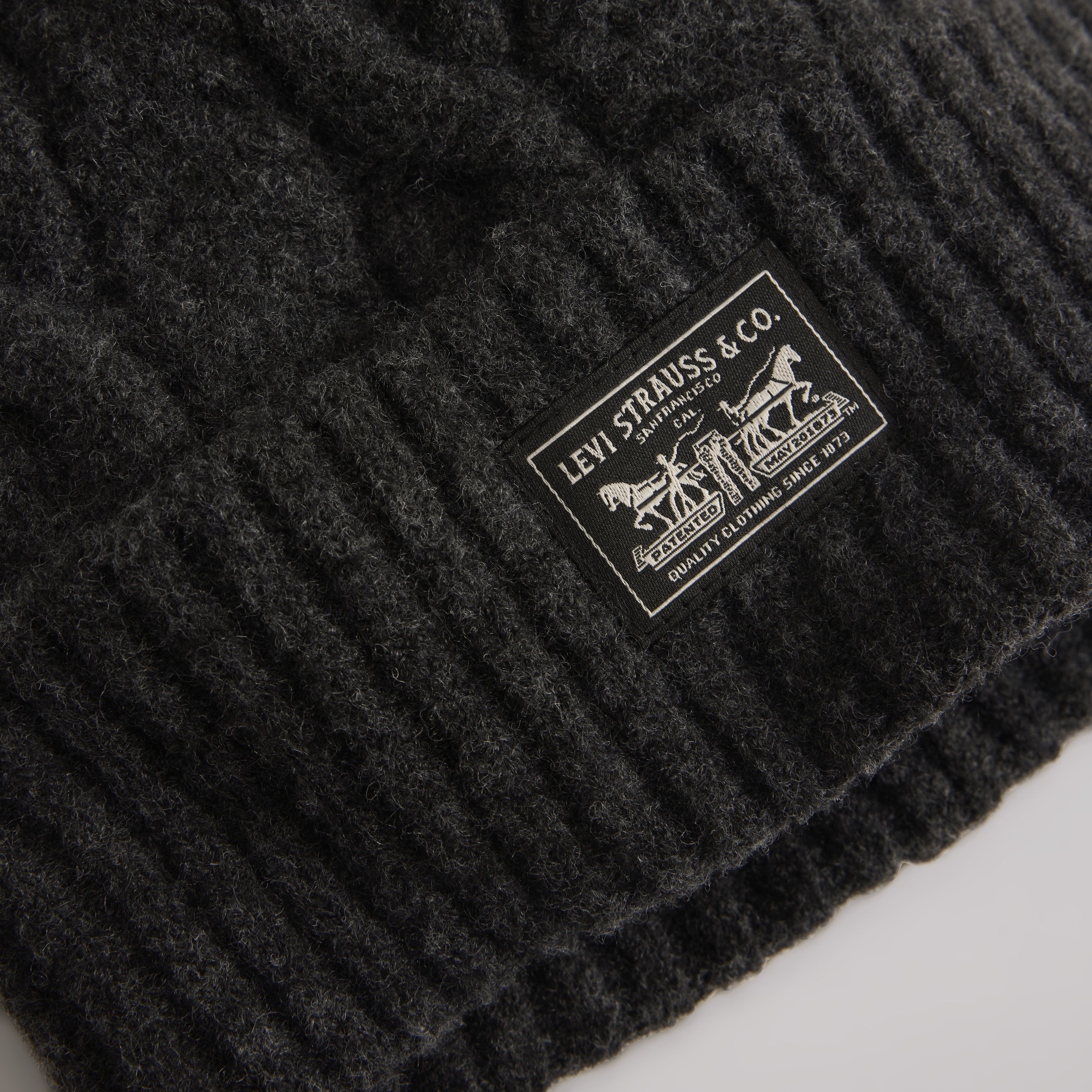 Backpatch Beanie 4