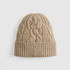Holiday Cable-Knit Backpatch Beanie — Oatmeal Heather - Neutral 3