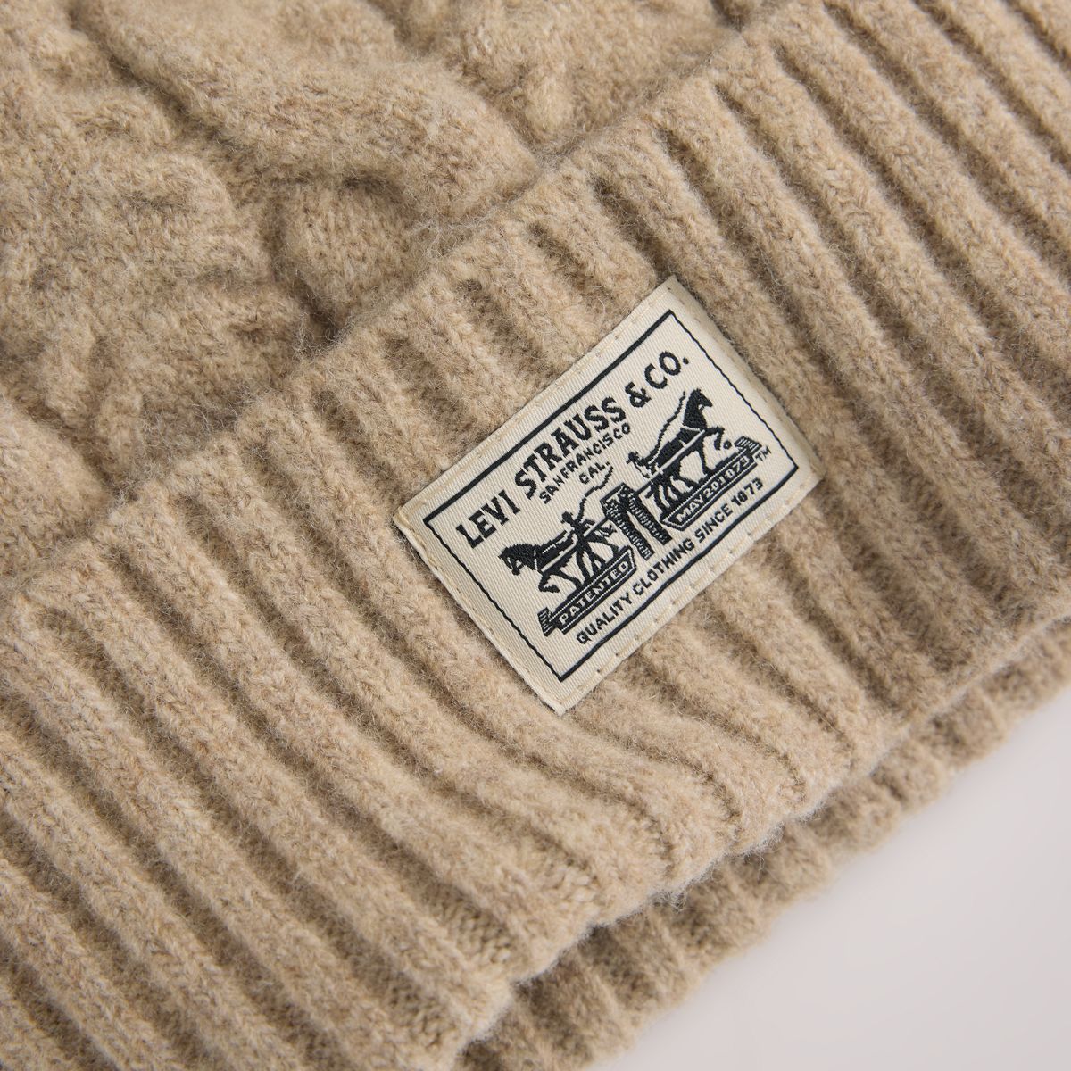 Holiday Cable-Knit Backpatch Beanie — Oatmeal Heather - Neutral