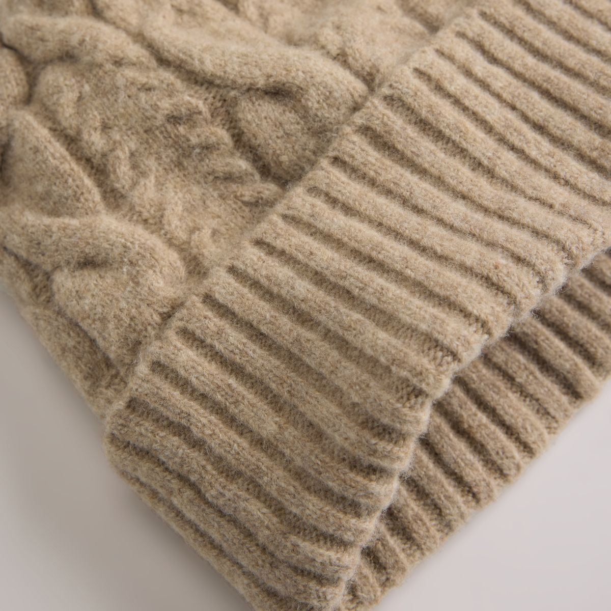 Holiday Cable-Knit Backpatch Beanie — Oatmeal Heather - Neutral