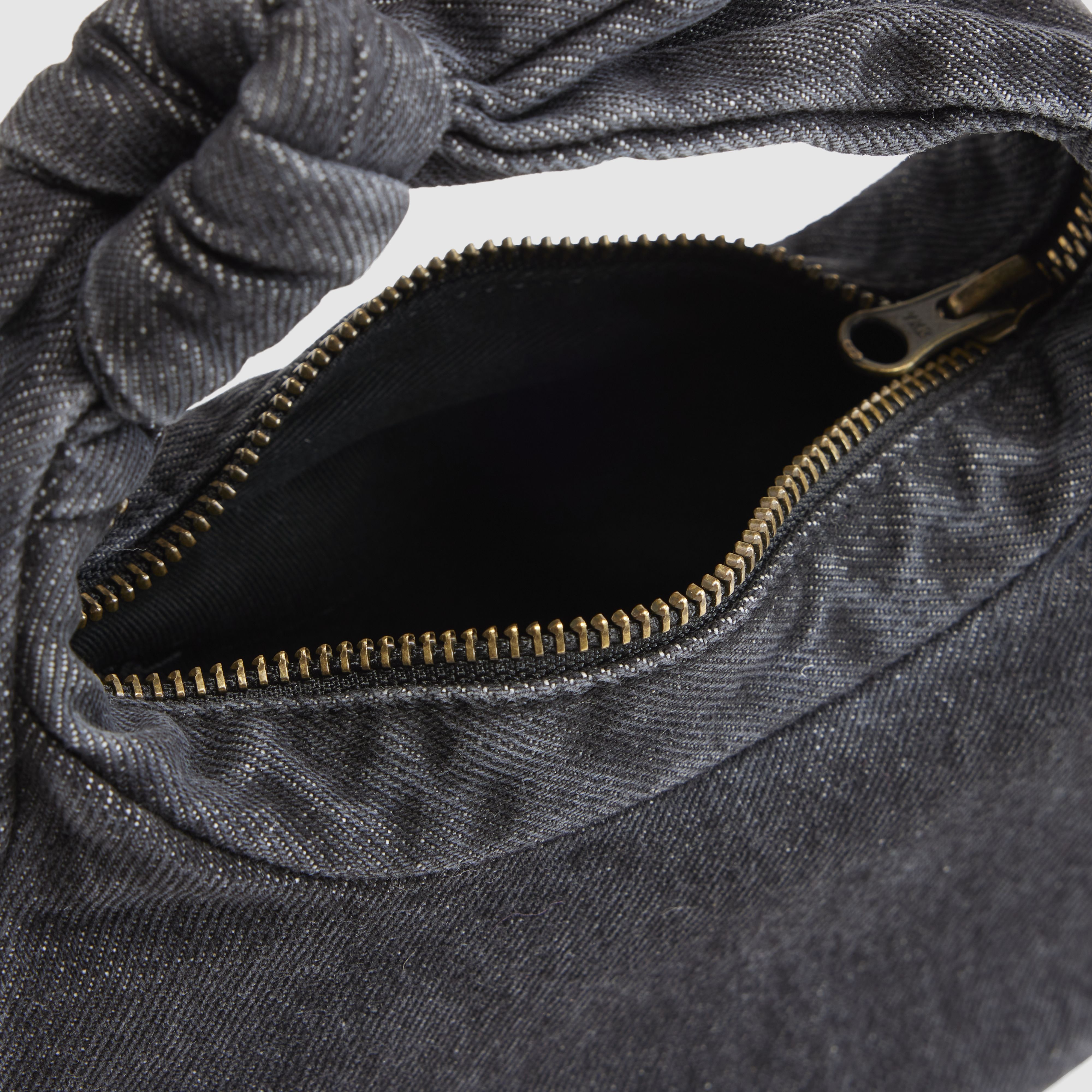 Baby Brooklyn with Knot Bag 4