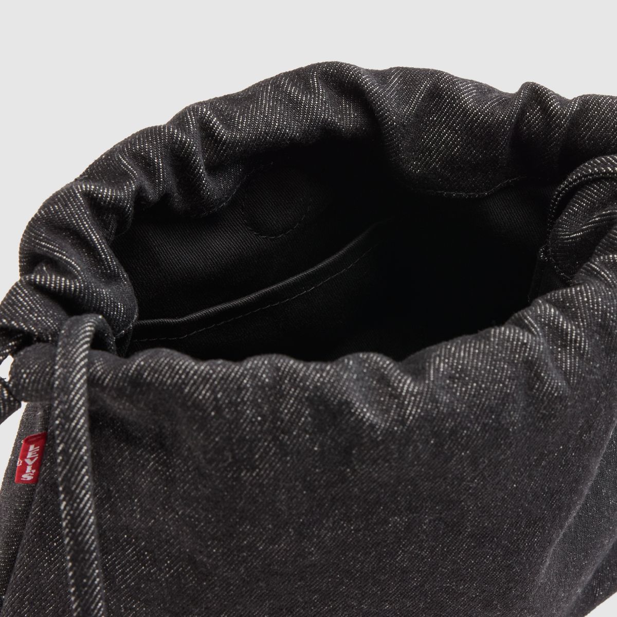 Levi's® Isabelle Crossbody Bag — Black Rinse - Black