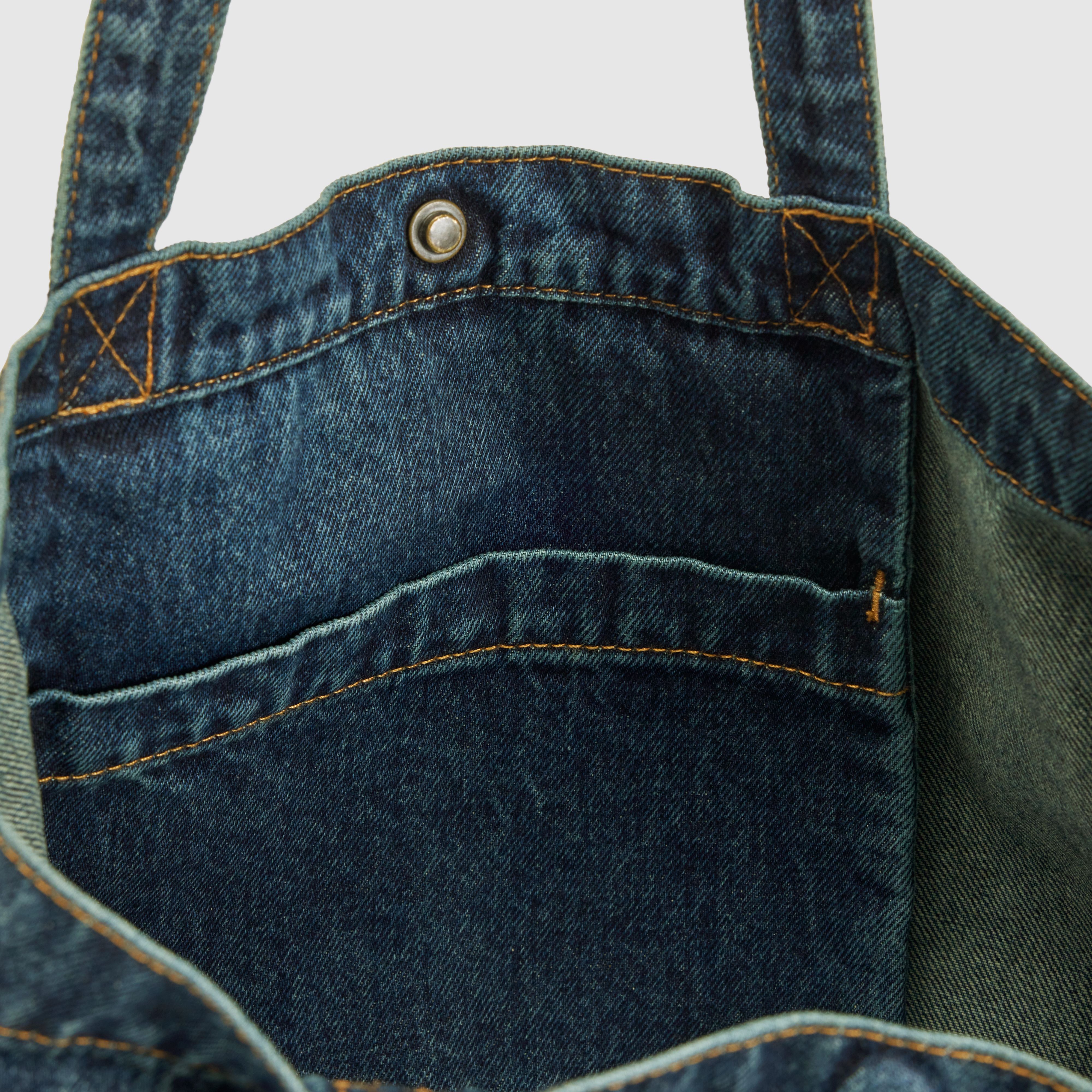 Levi's® Tote 5