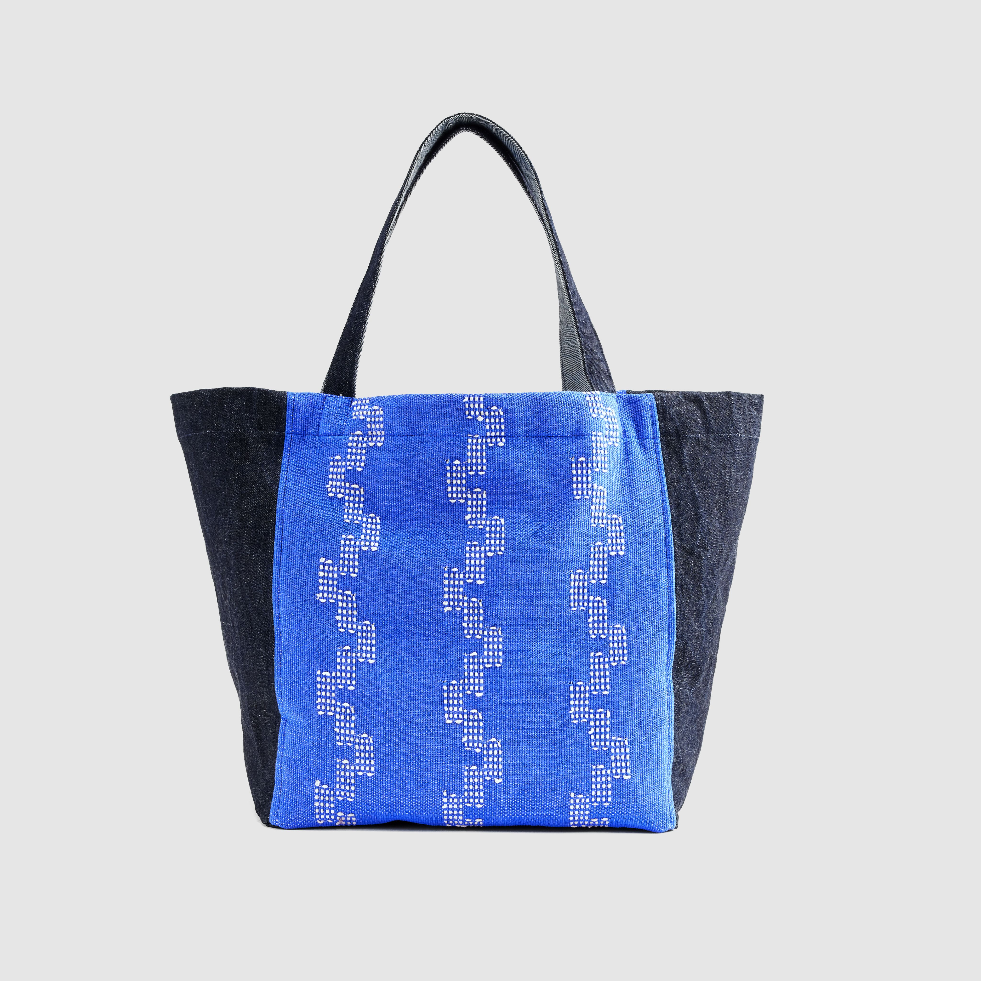 Levi's® X Mercado Global Blanca Tote 2