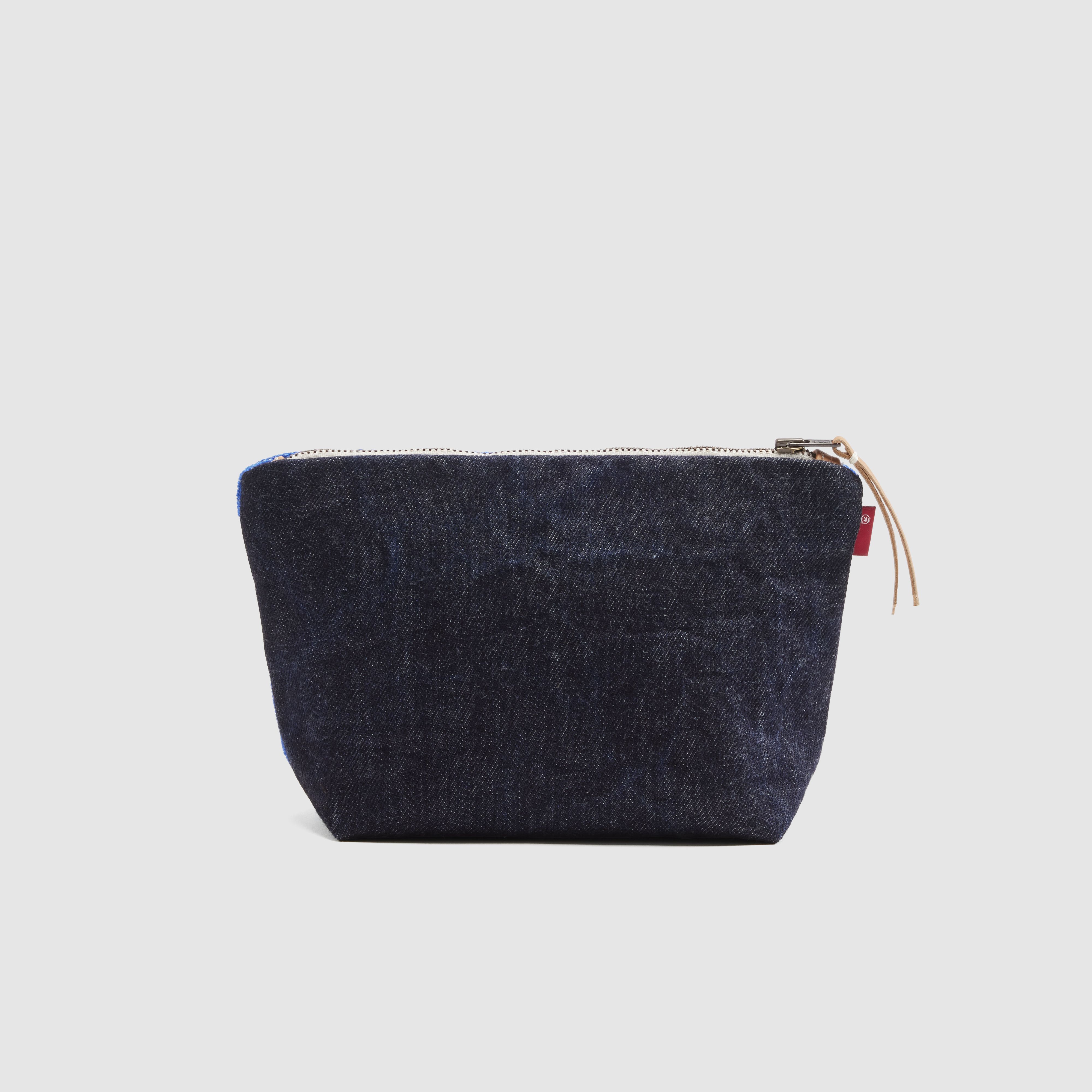 Levi's X Mercado Global Cristina Mini Pouch 2