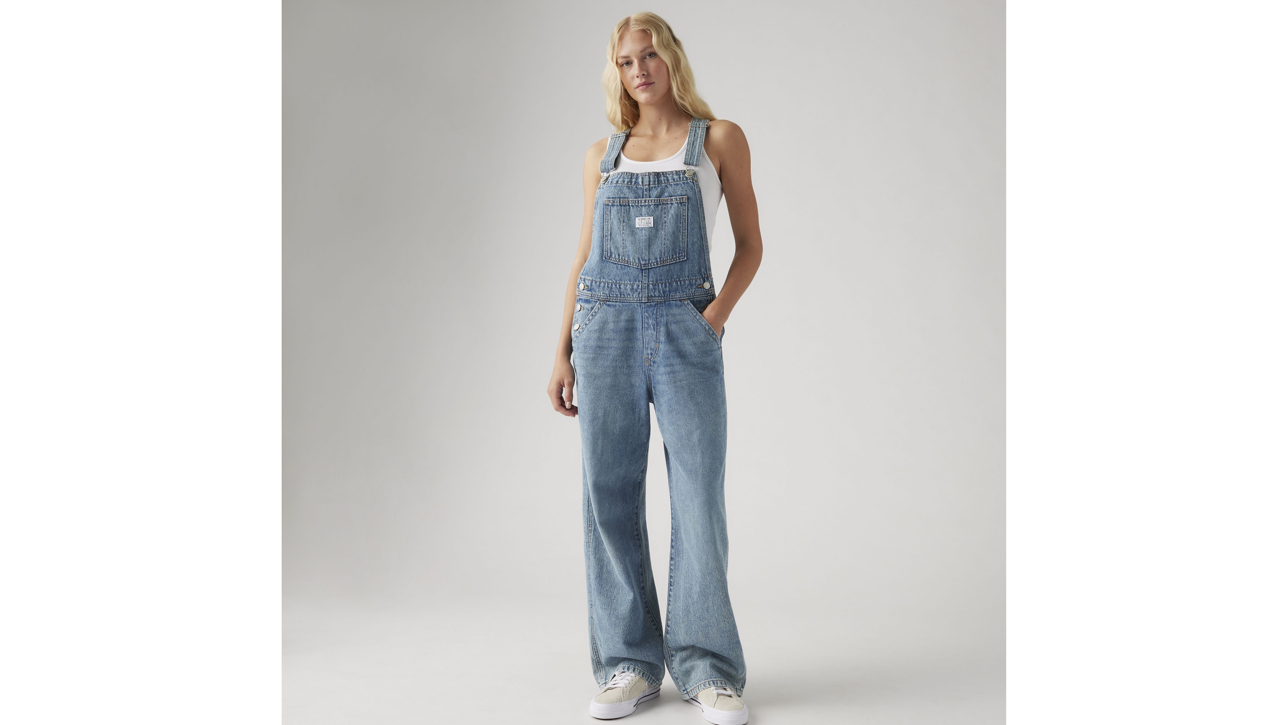 Baggy Women's Overalls - Medium Wash | Levi's® US