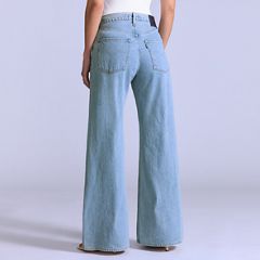 Women's Carve Jeans — Roadie Made of Japan - Light Wash 2