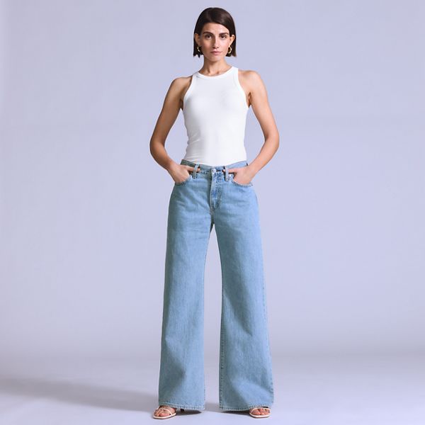 Women's Carve Jeans — Roadie Made of Japan - Light Wash