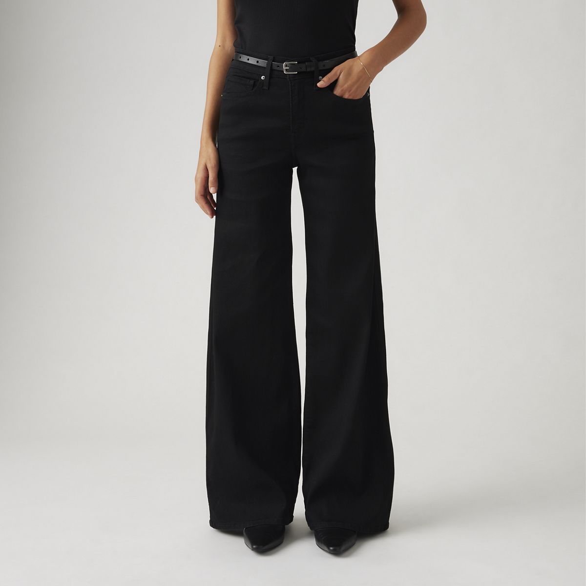 318 Shaping Wide Leg Women's Jeans — Soft Black