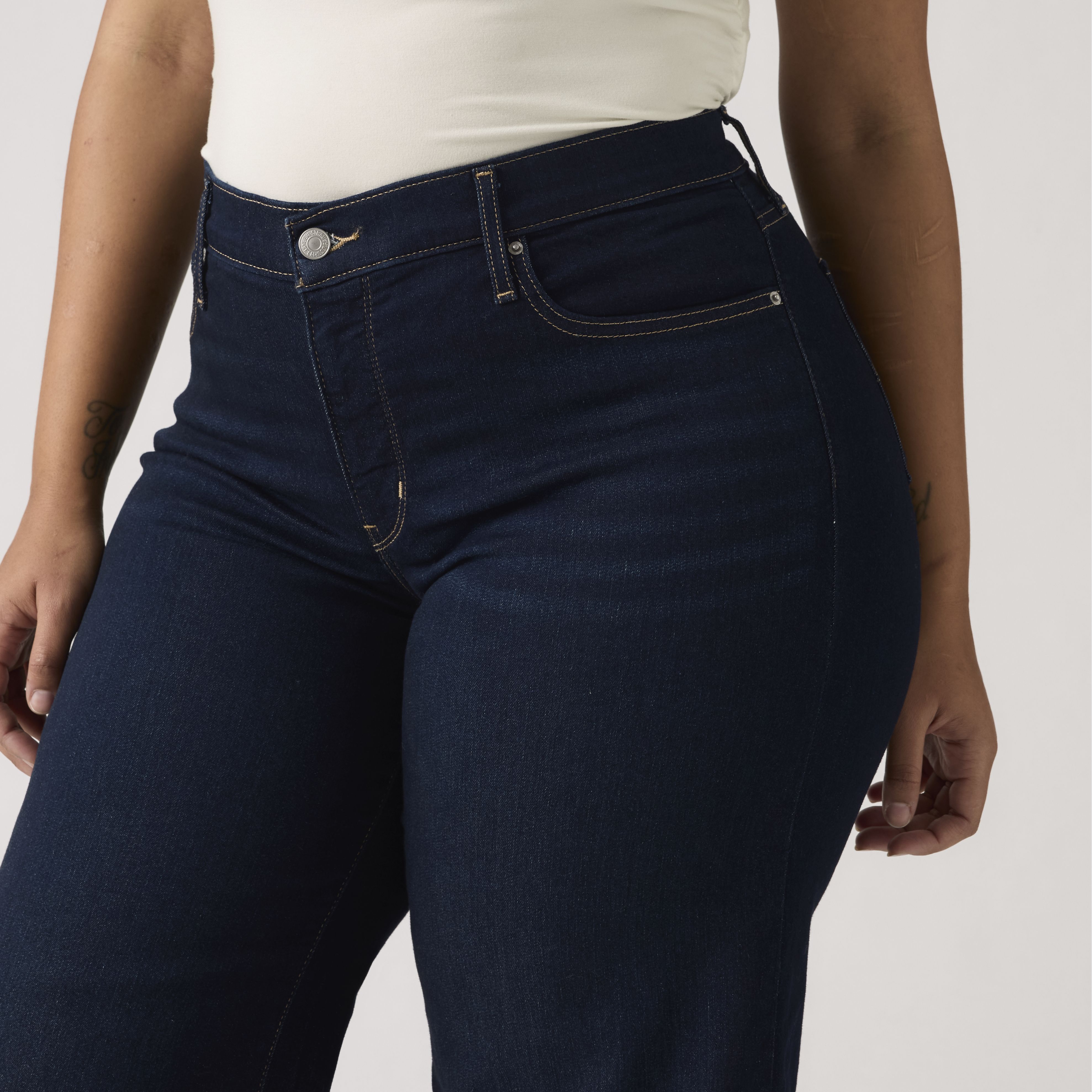 318 Shaping Wide Leg Jeans 11