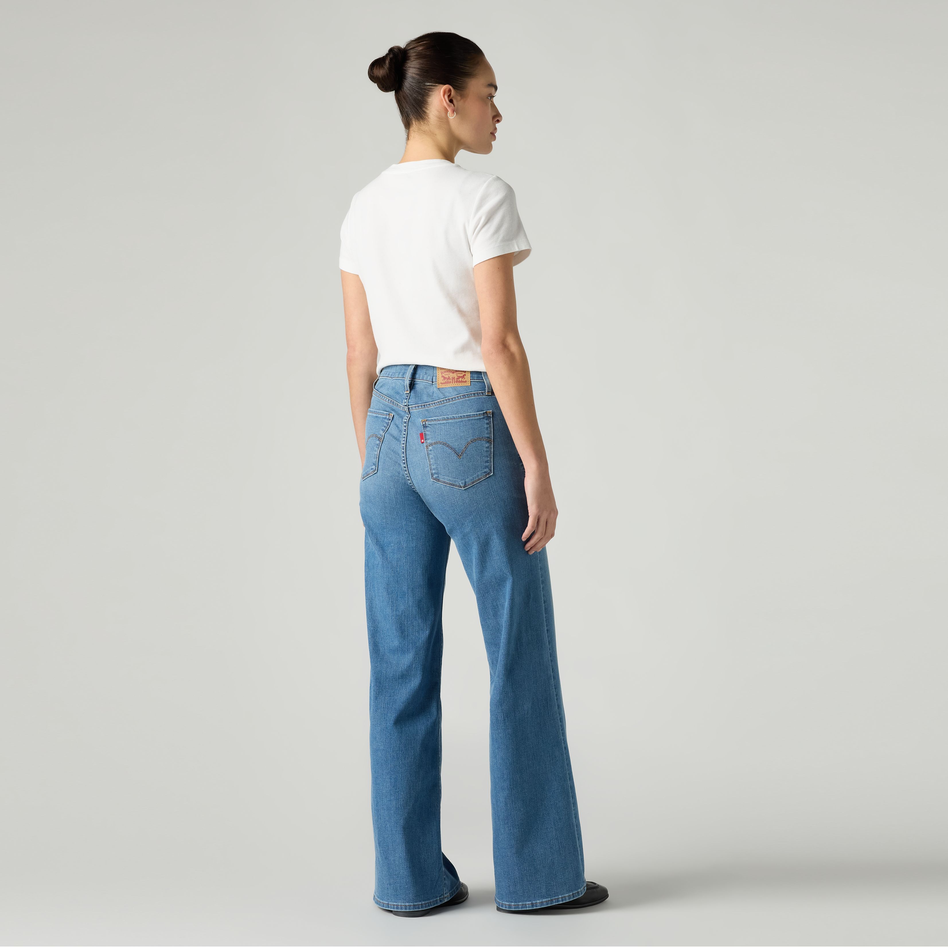 318™ Shaping Wide Leg Jeans 3