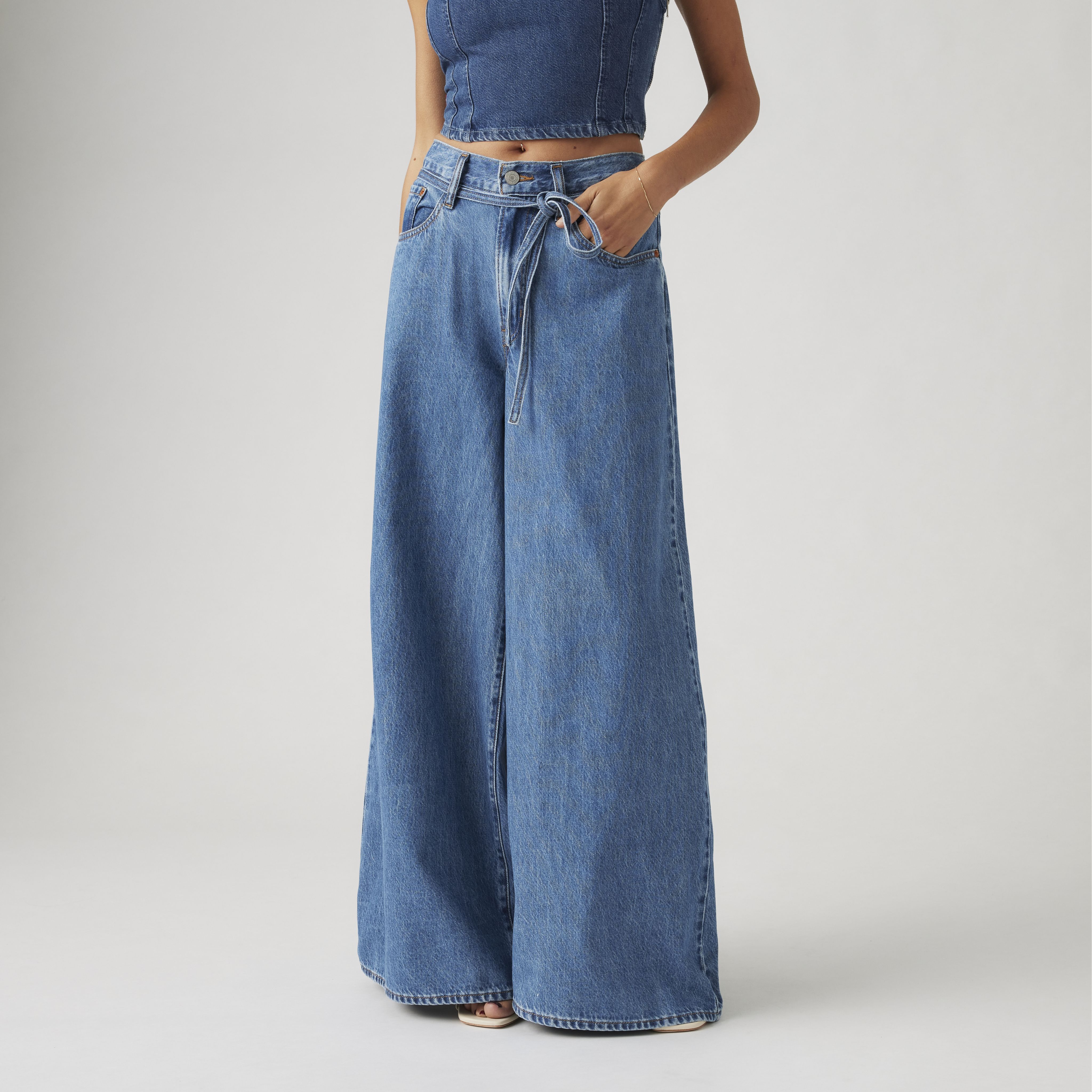XL Superwide Women's Jeans 2