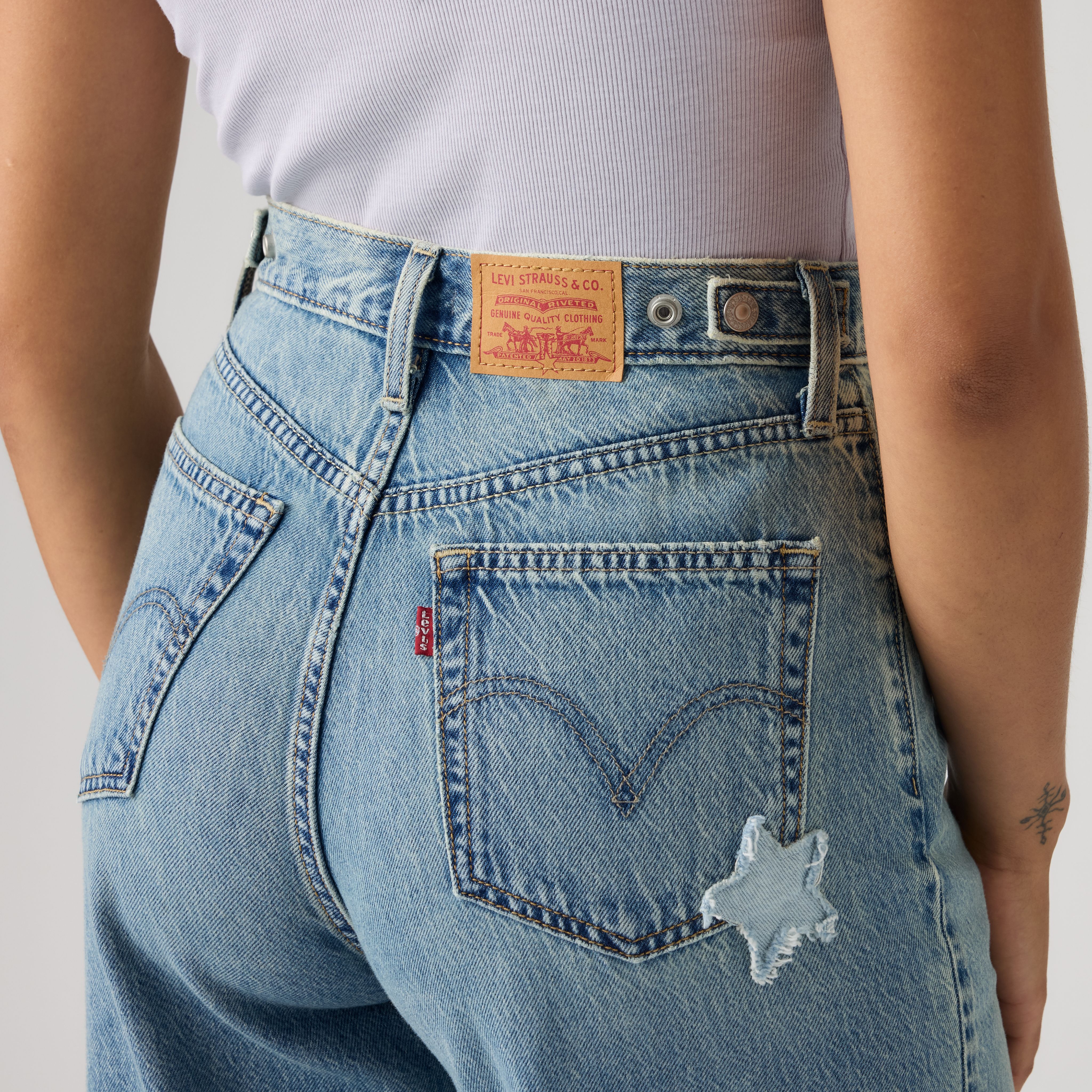 Cinch Baggy Lightweight Women's Jeans 3