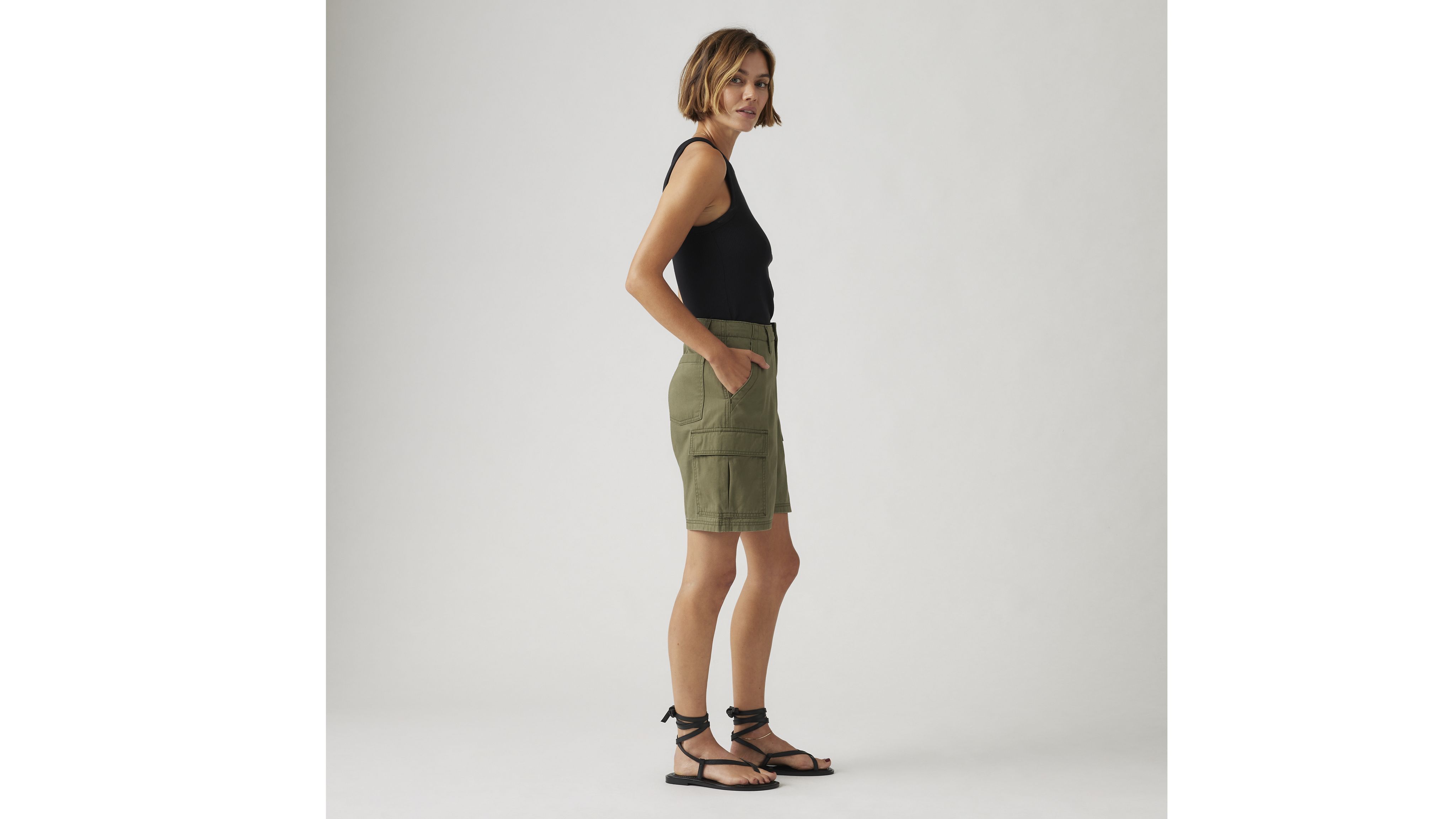 Baggy Cargo Women's Shorts 3