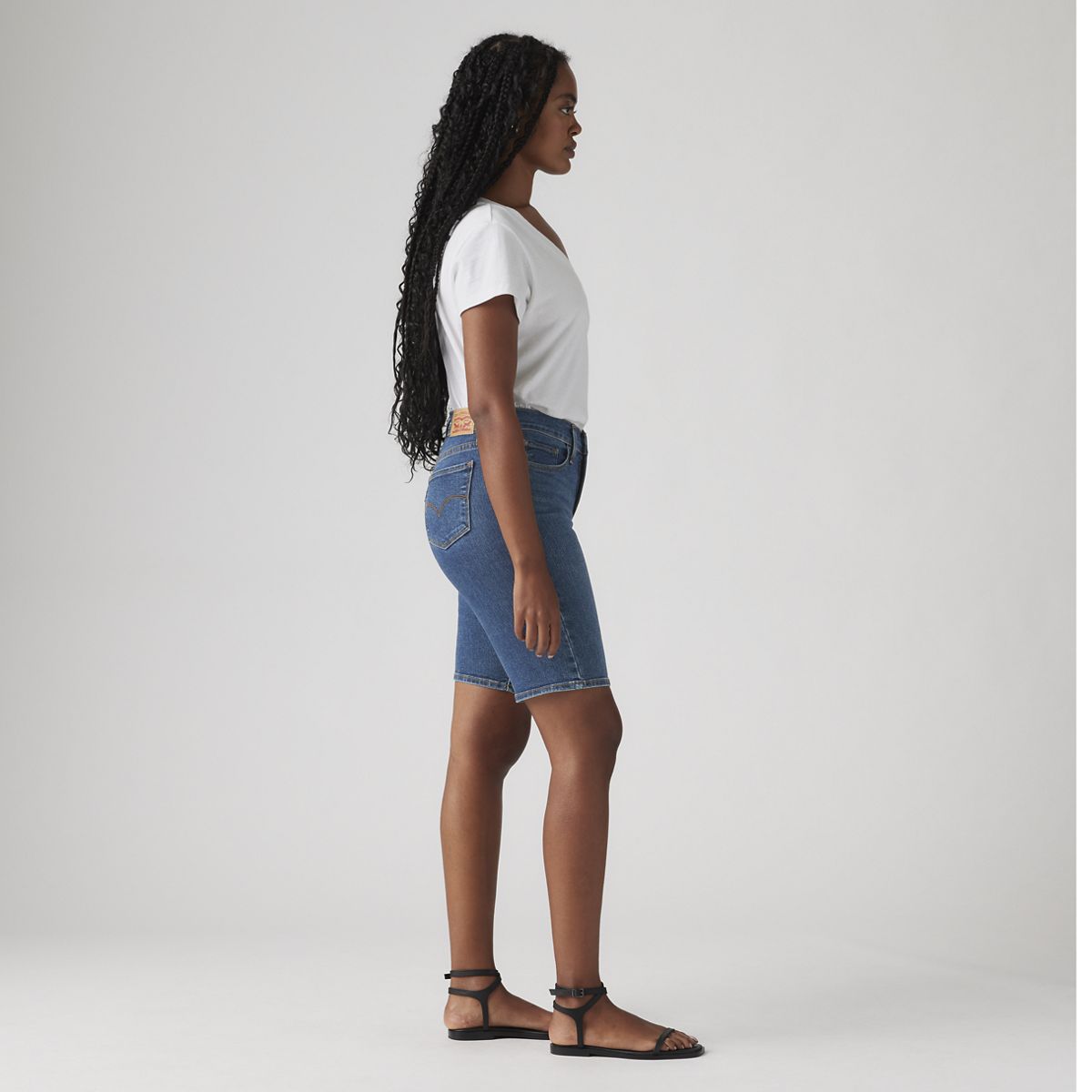 Shaping Bermuda Women's Shorts — Clever Girl Short - Dark Wash
