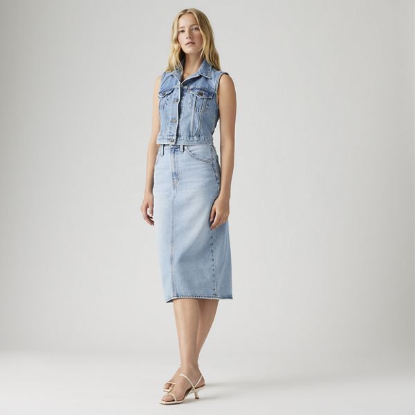 High Rise Slit Skirt — Riveting Clean Hem - Light Wash