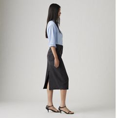 High Rise Slit Skirt — Wandering Spirit - Black 4