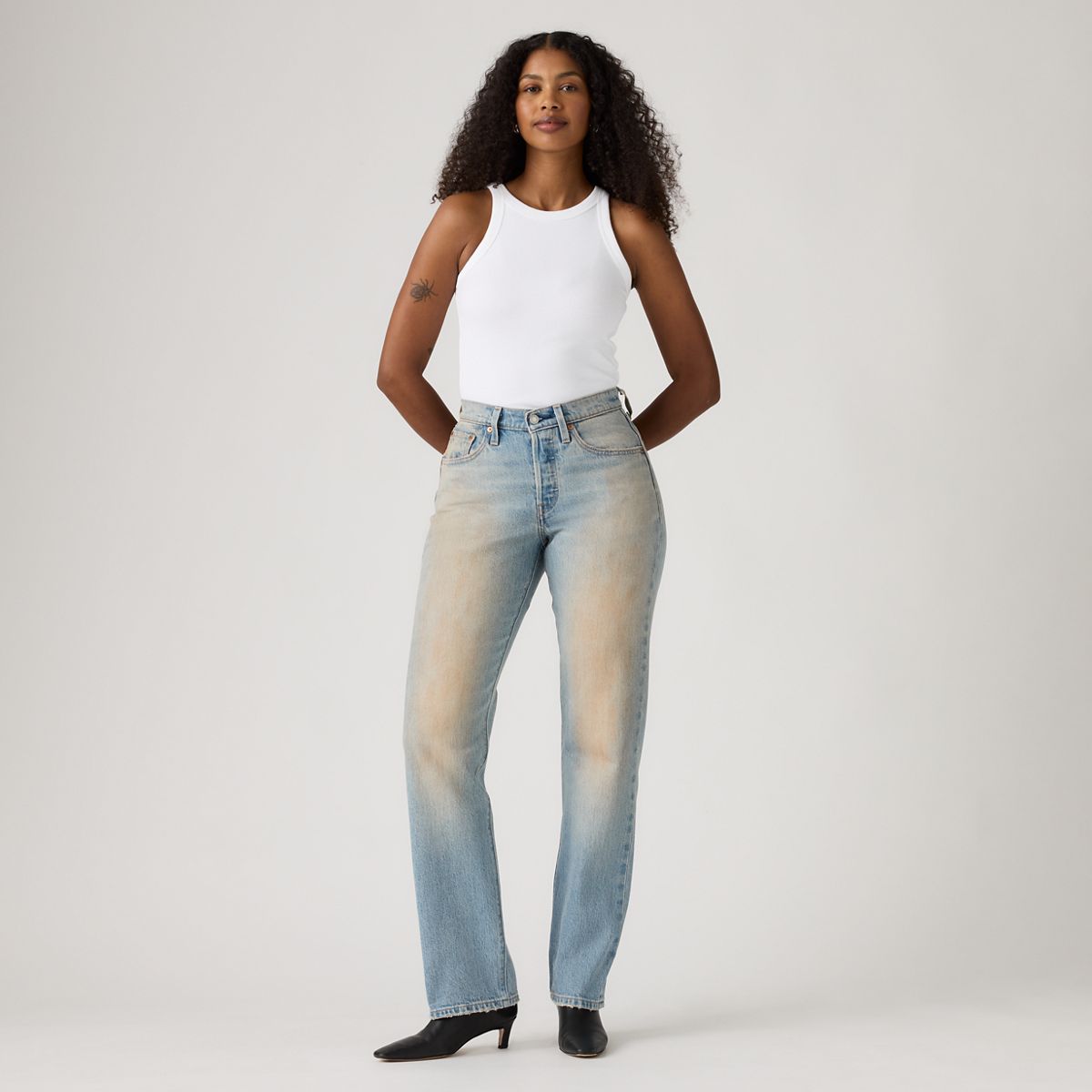 501® Curve Women's Jeans — Off Roading Stf Str - Medium Wash