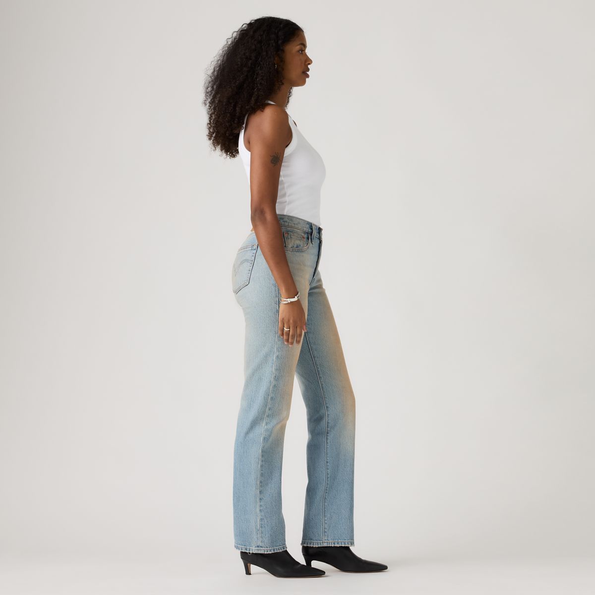 501® Curve Women's Jeans — Off Roading Stf Str - Medium Wash