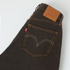 501® Curve Women's Jeans — Over A Cup - Brown 7