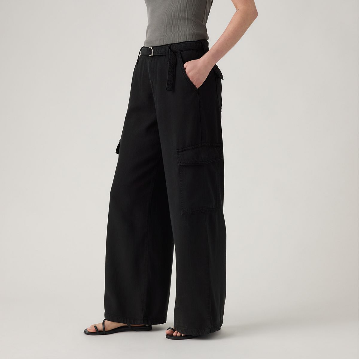 Baggy Dad Cargo TENCEL™ Women's Pants — Caviar - Black